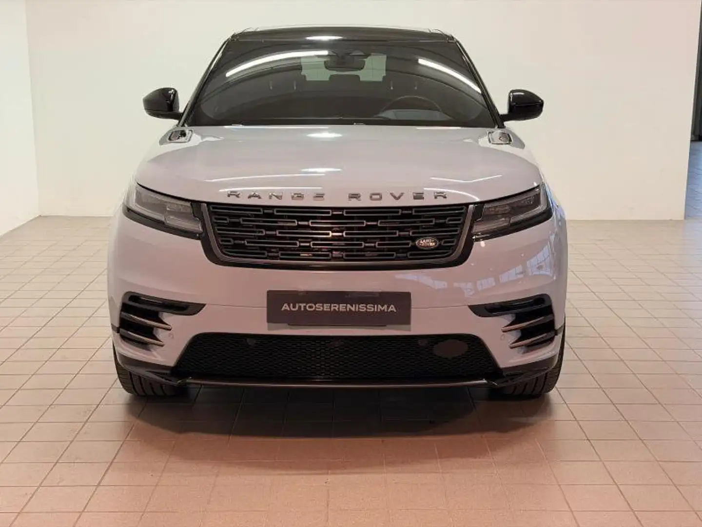 Land Rover Range Rover Velar RR Velar 2.0D I4 204 CV R-Dynamic SE Grau - 2