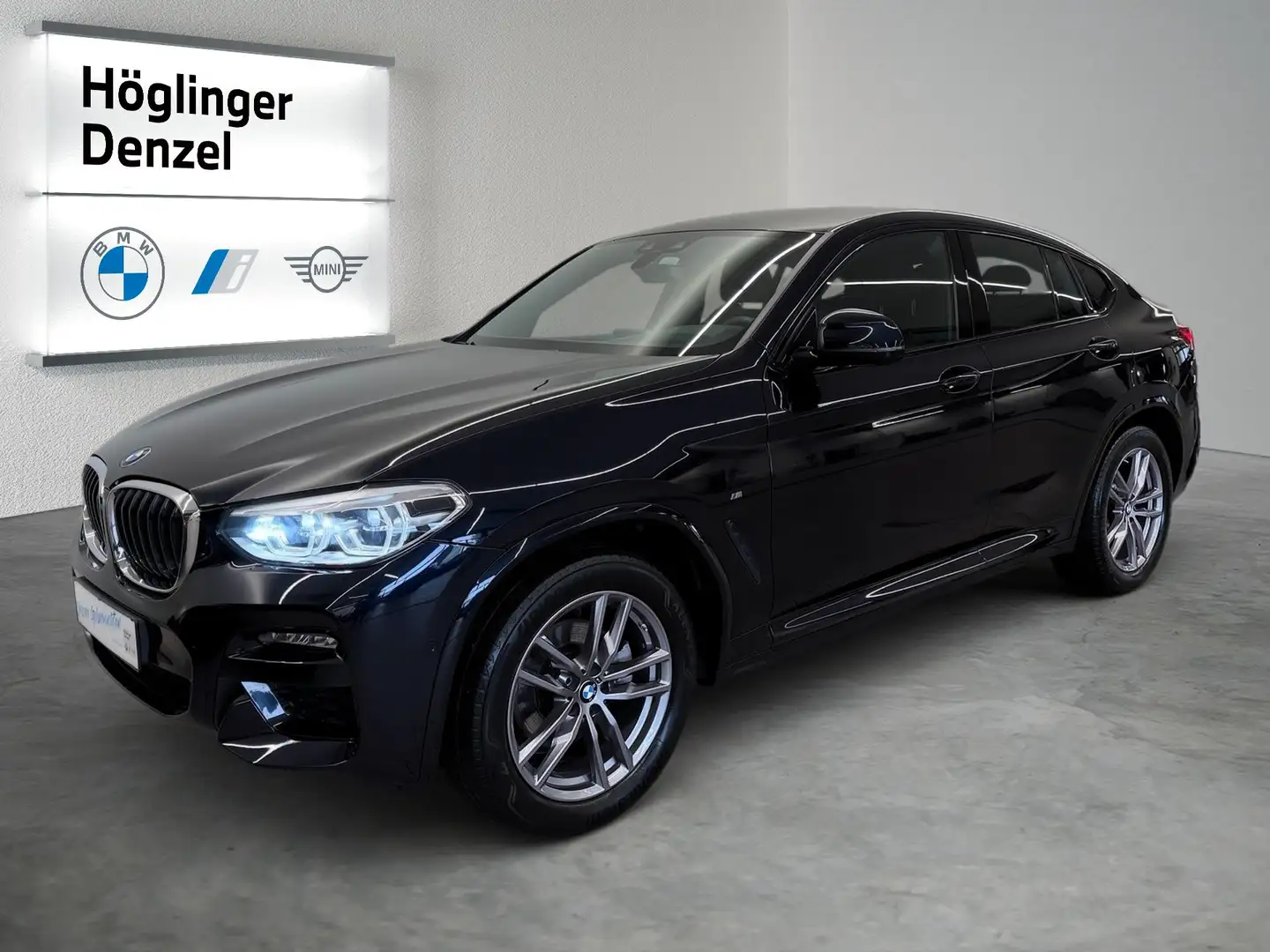 BMW X4 xDrive20i Schwarz - 2