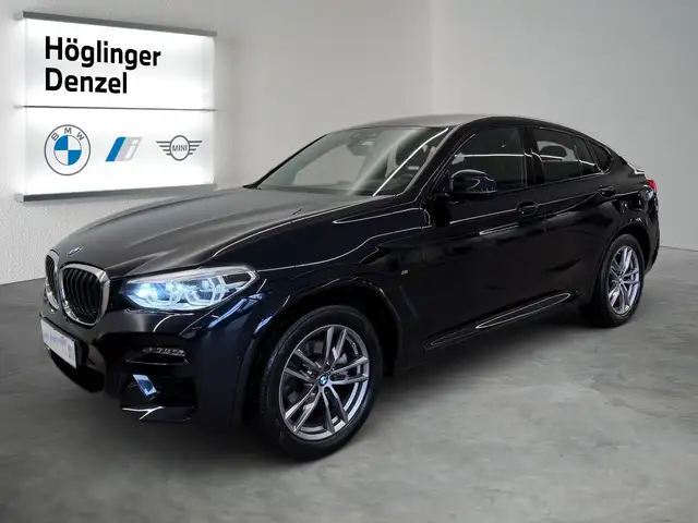 BMW X4 view 2