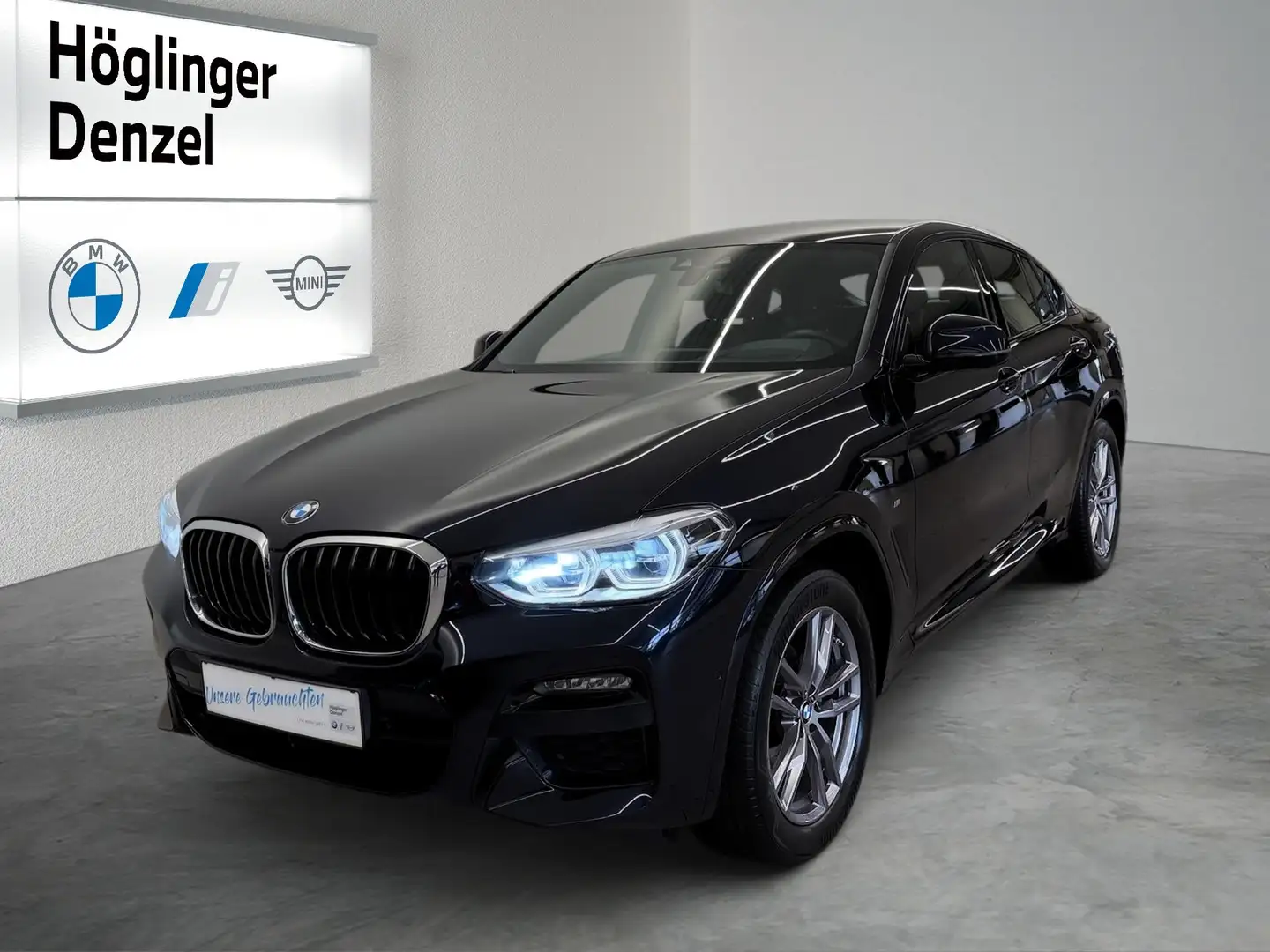 BMW X4 xDrive20i Schwarz - 1