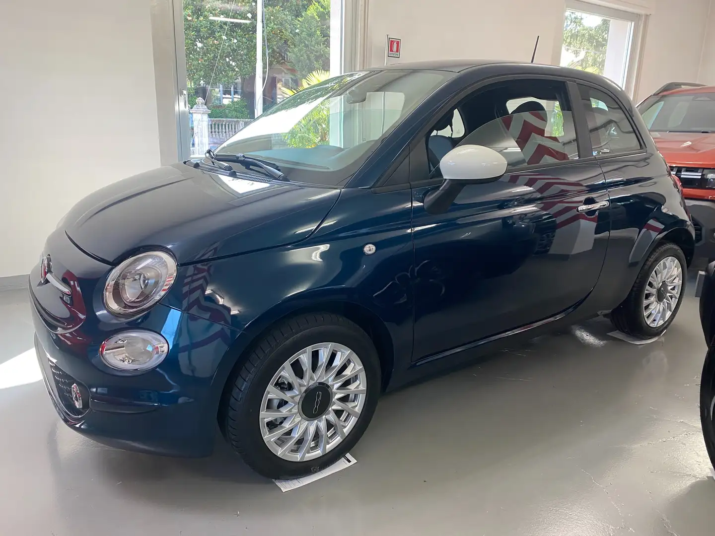 Fiat 500 1.0 Hybrid Dolcevita Blauw - 1