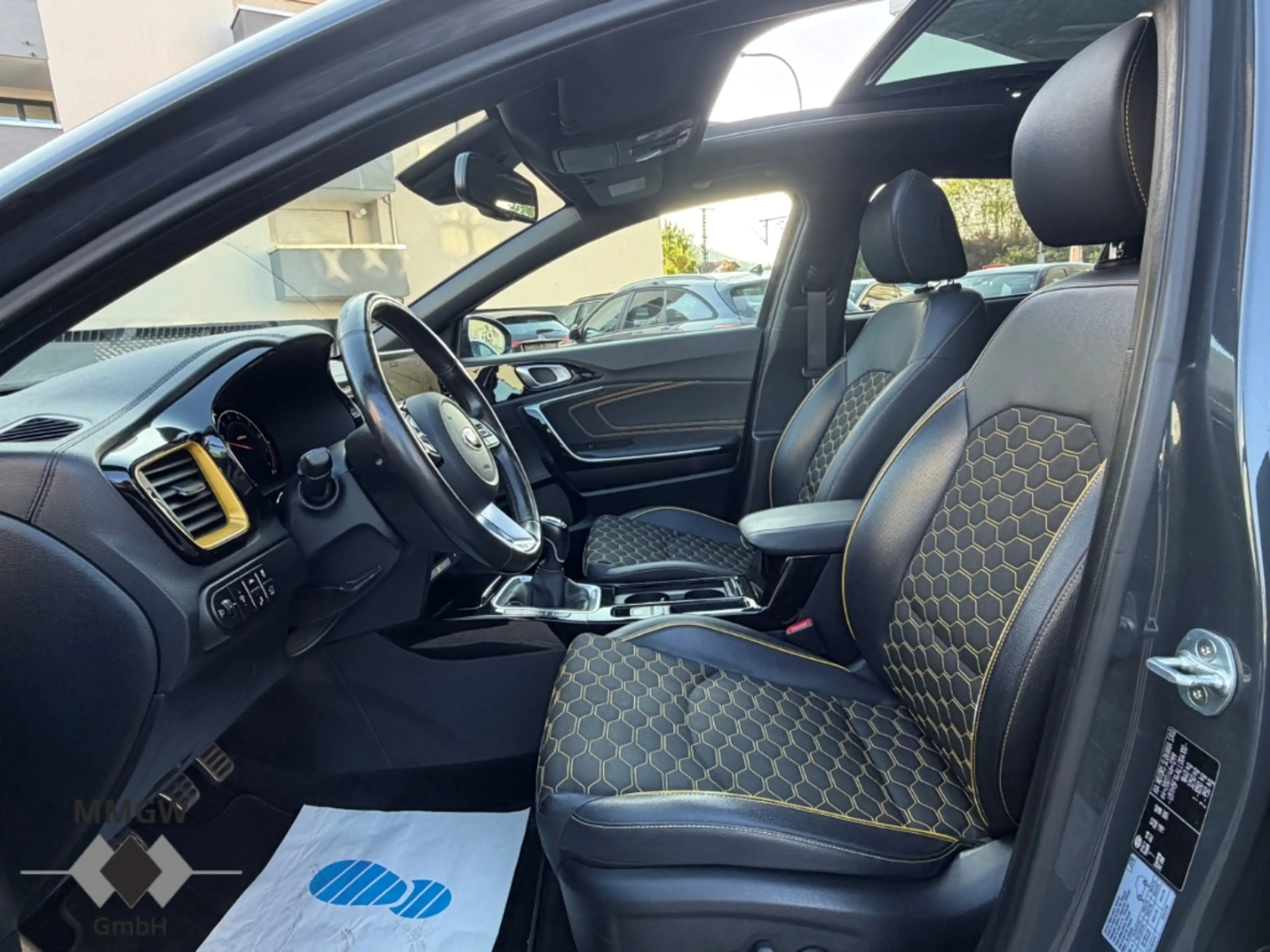 Kia XCeed Launch Edition Pano/Navi/DigitalesCockpit/JBL/Memo — photo 8