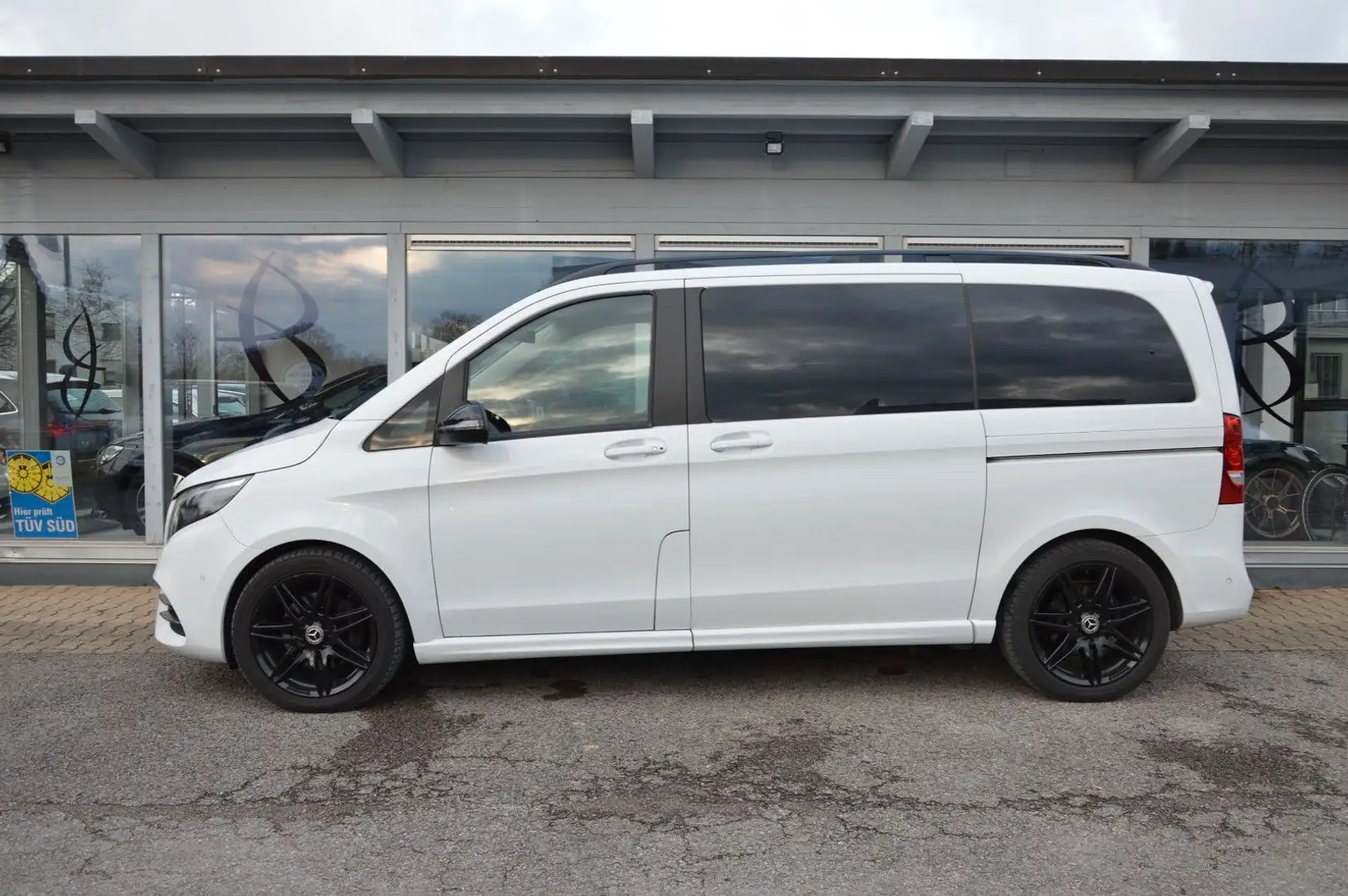 Mercedes-Benz V 250 V250d EDITION kompakt*AMG*6-SITZE*DISTR*CAM*SHZ Blanc - 2