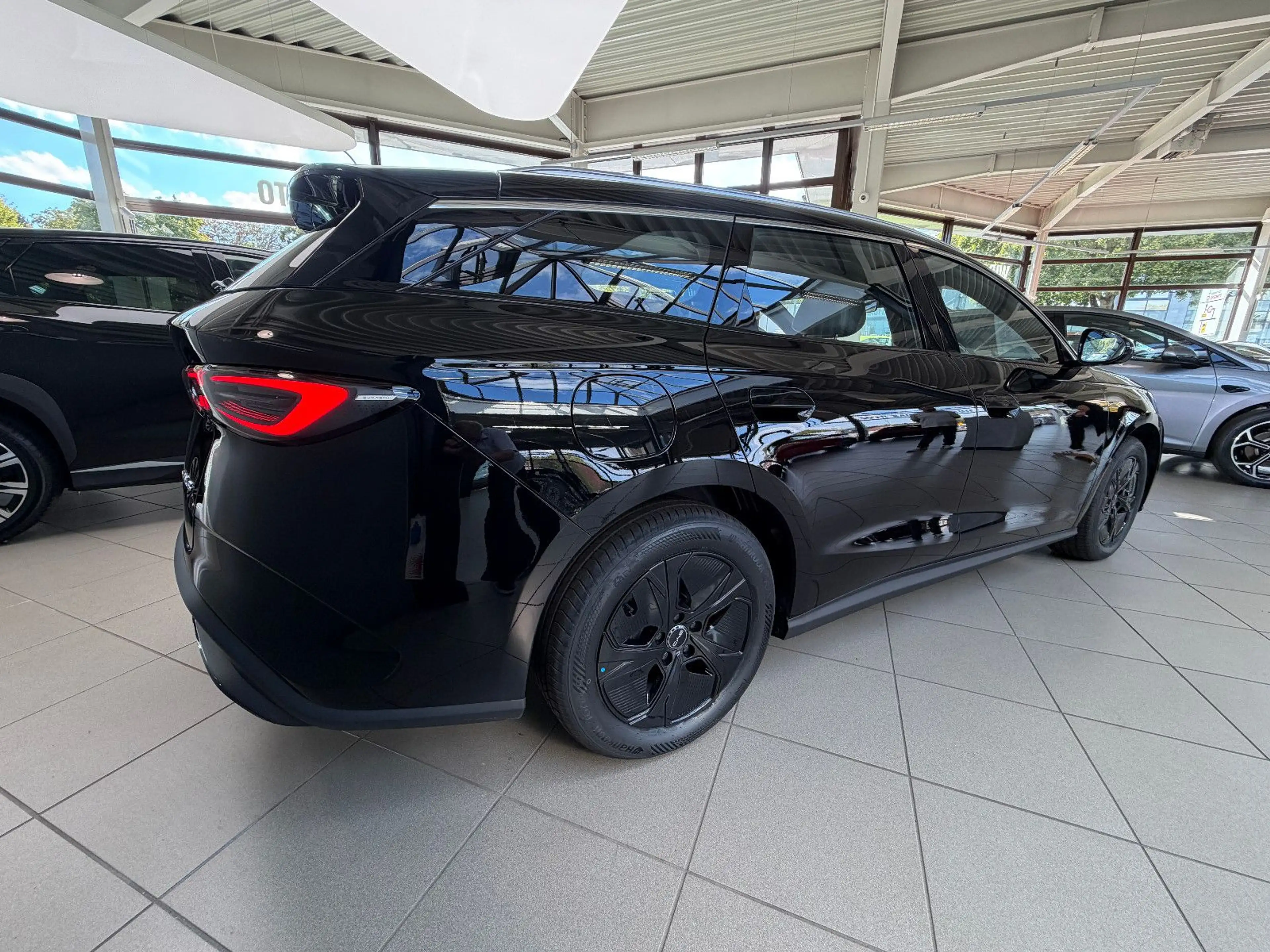 BYD Seal 6 SEAL Seal 6 Touring 1.5 PHEV DM-i 135 kW Boost — photo 6