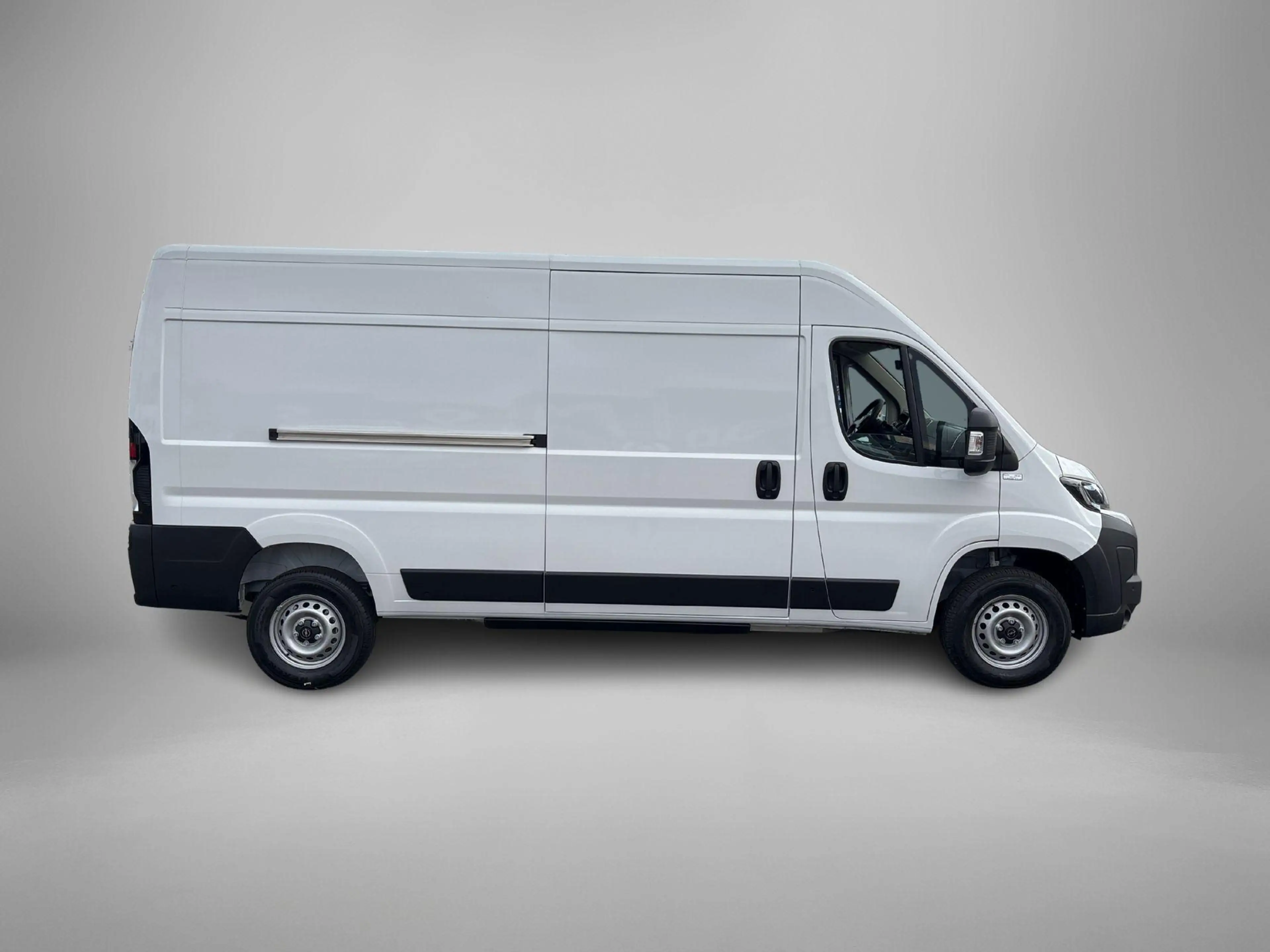 Opel Movano-e Electric 3.5t L4H3 Zwaar 110 kWh — photo 3