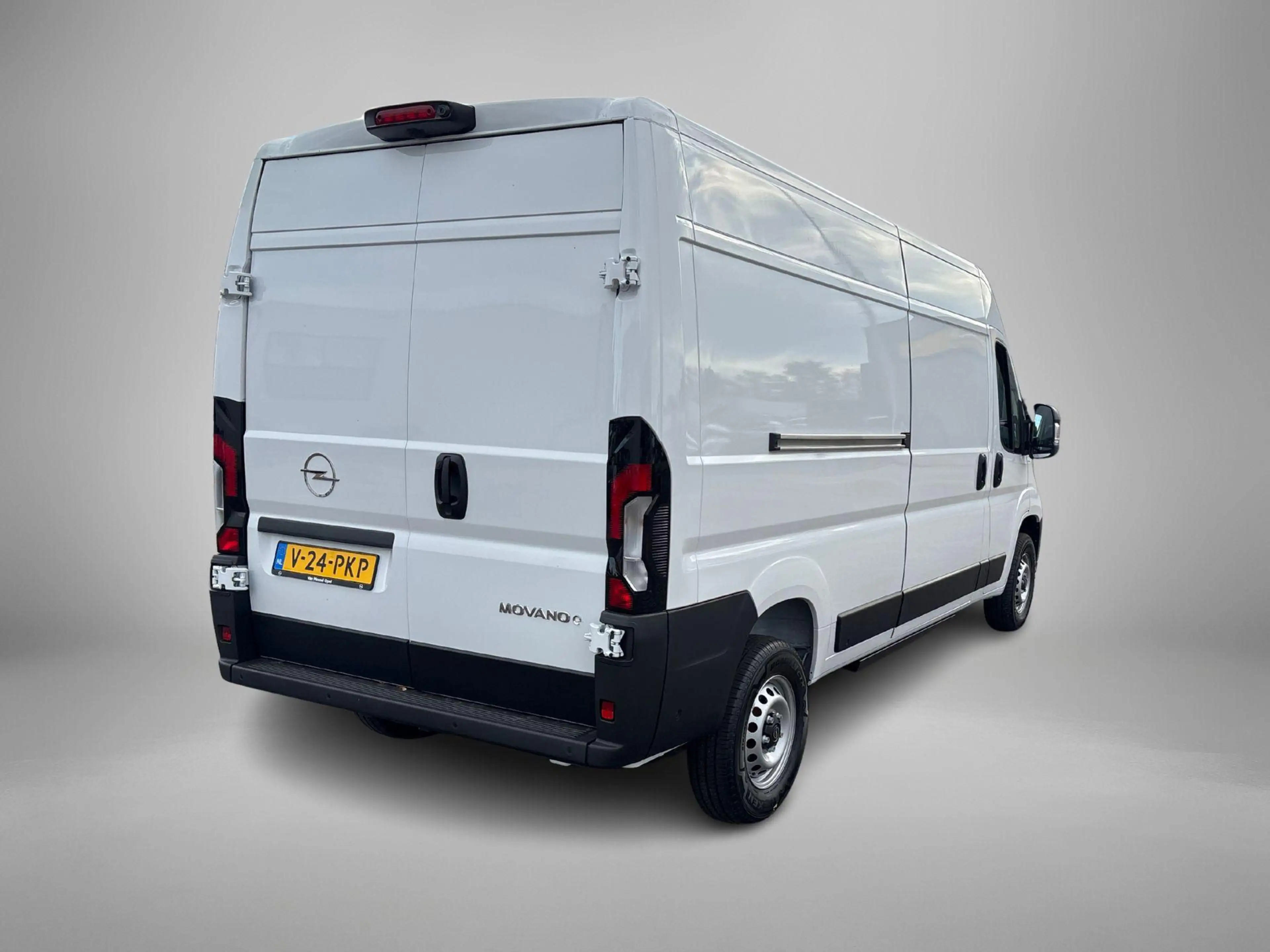 Opel Movano-e Electric 3.5t L4H3 Zwaar 110 kWh — photo 2