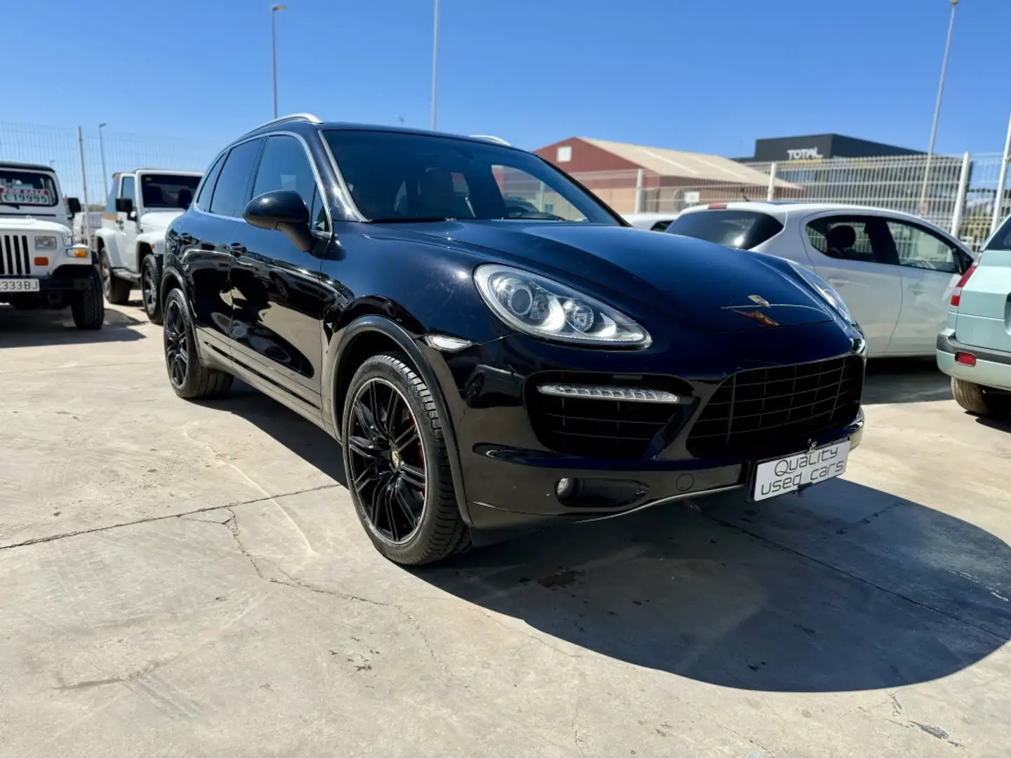 Porsche Cayenne Turbo Aut. Negru - 1