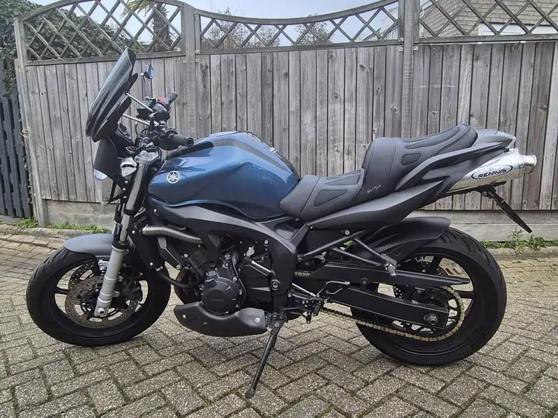 Yamaha FZ 6 - foto 4