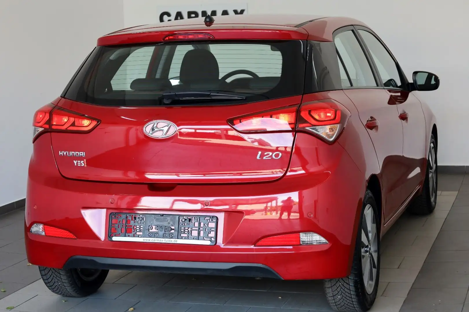 Hyundai i20 Trend, PDC, Shzg, Ohne EU Zulassung ! Czerwony - 2