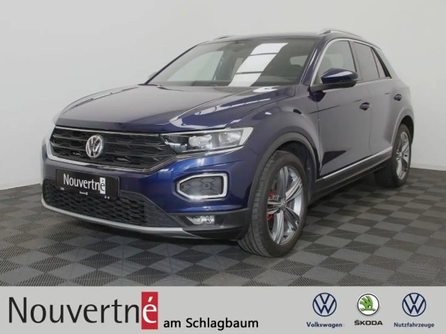 Volkswagen T-Roc 1.5 TSI Sport + AHK + LED + Navi + Bluetooth Bleu - 1