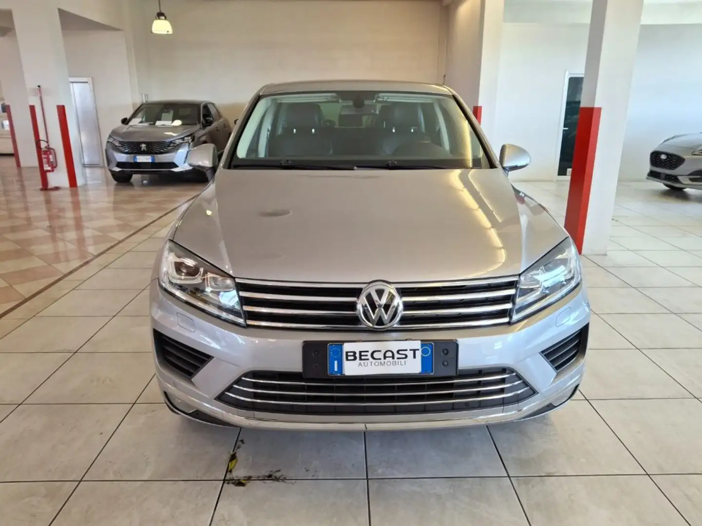 Volkswagen Touareg 3.0 TDI 204 CV tiptronic BlueMotion Techn. Executi Argent - 2
