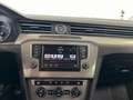Volkswagen Passat 1.6TDI BMT Bluemotion 88kW Azul - thumbnail 17