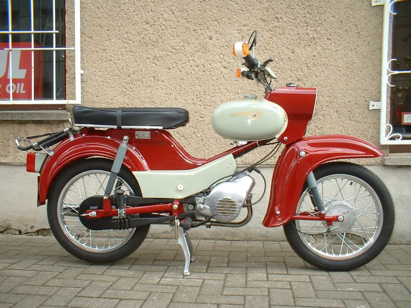 Simson Star Classic Mofa/Moped/Mokick in Rot oldtimer in Aschersleben für €  4.300