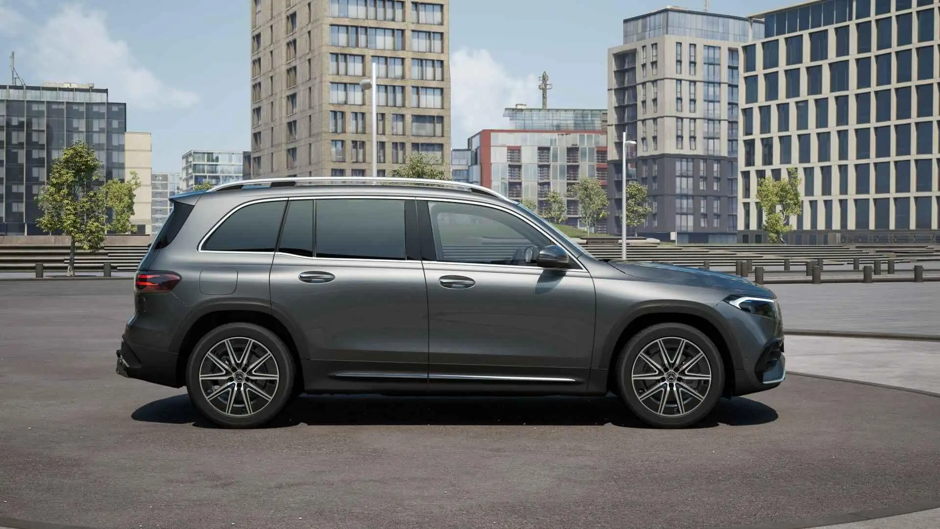 Mercedes-Benz EQB 250 250+ Business Solution AMG 71 kWh | Panorama-schui Grijs - 2