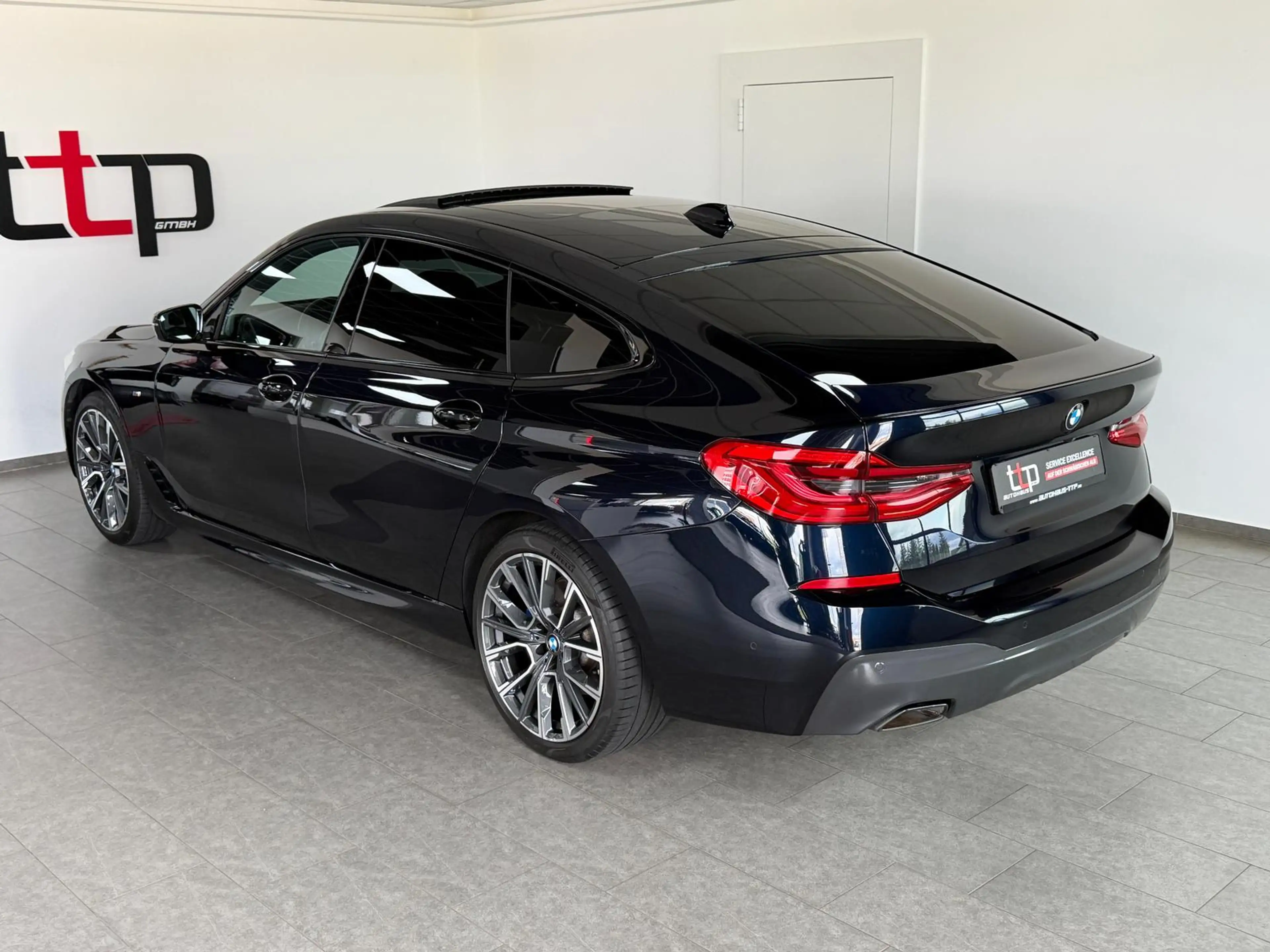 BMW 630 630d GT M-Sport X-Drive LASER Standheiz H&K AHK — photo 5