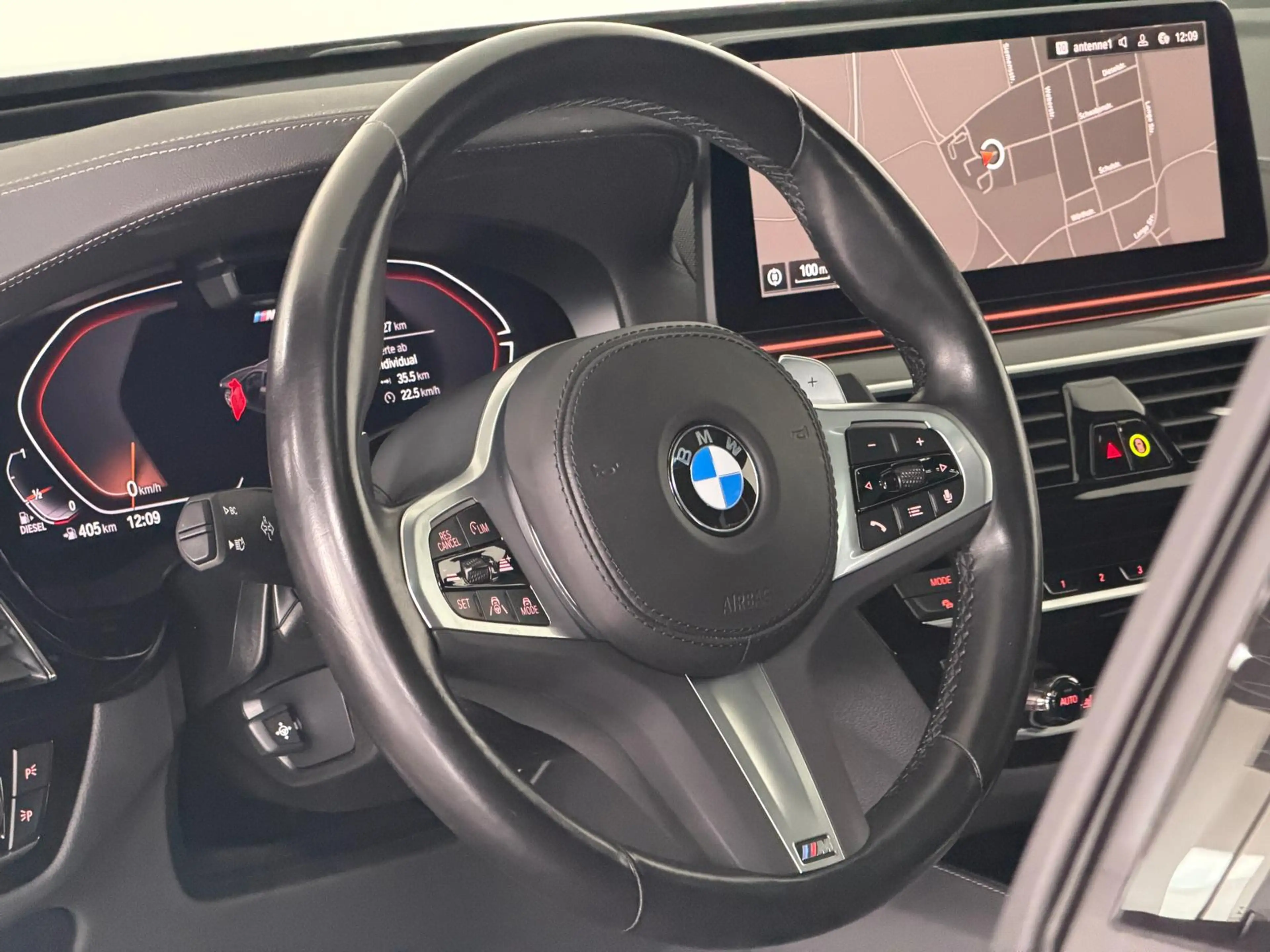 BMW 630 630d GT M-Sport X-Drive LASER Standheiz H&K AHK — photo 13