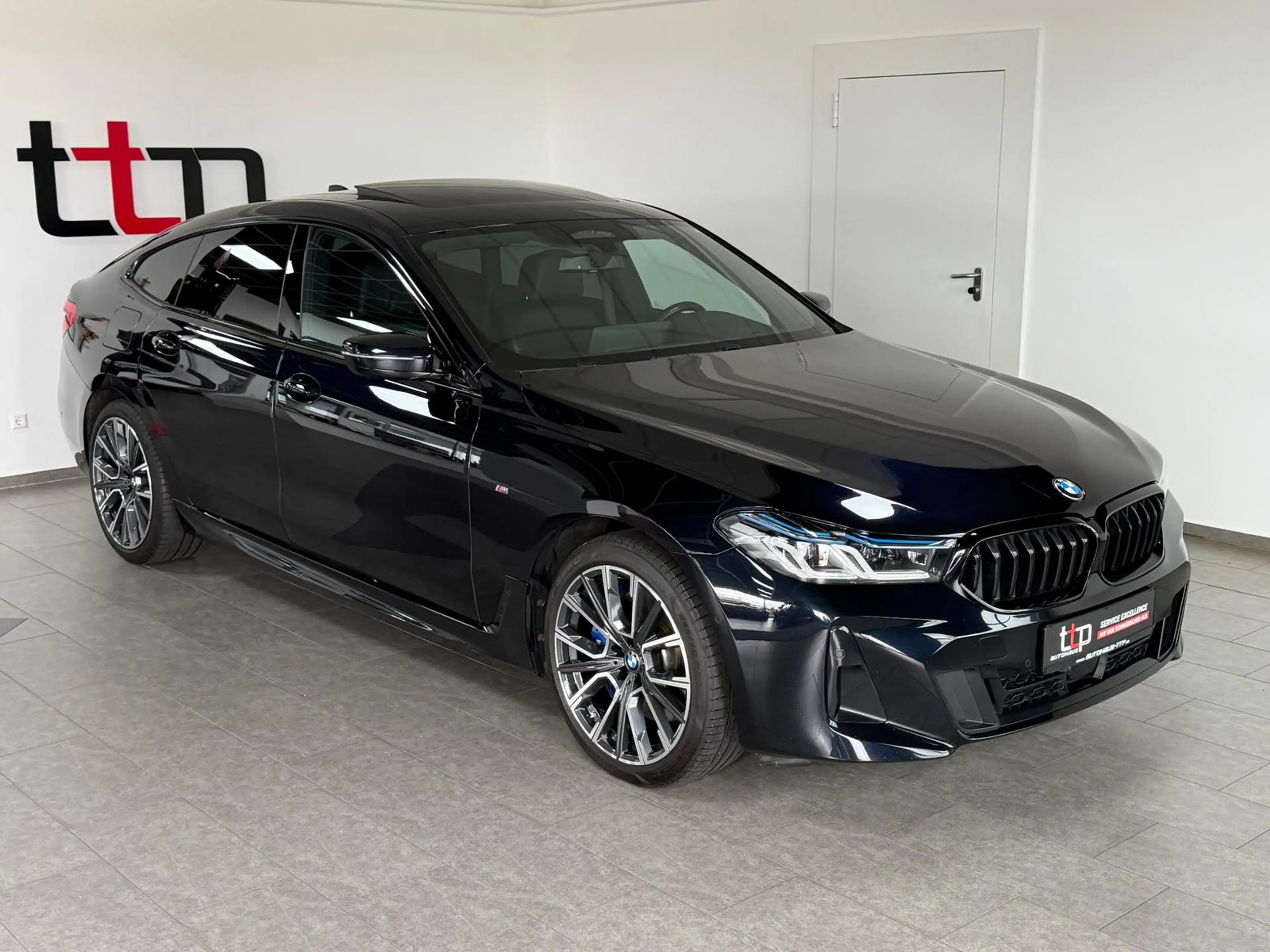 BMW 630 630d GT M-Sport X-Drive LASER Standheiz H&K AHK — photo 2