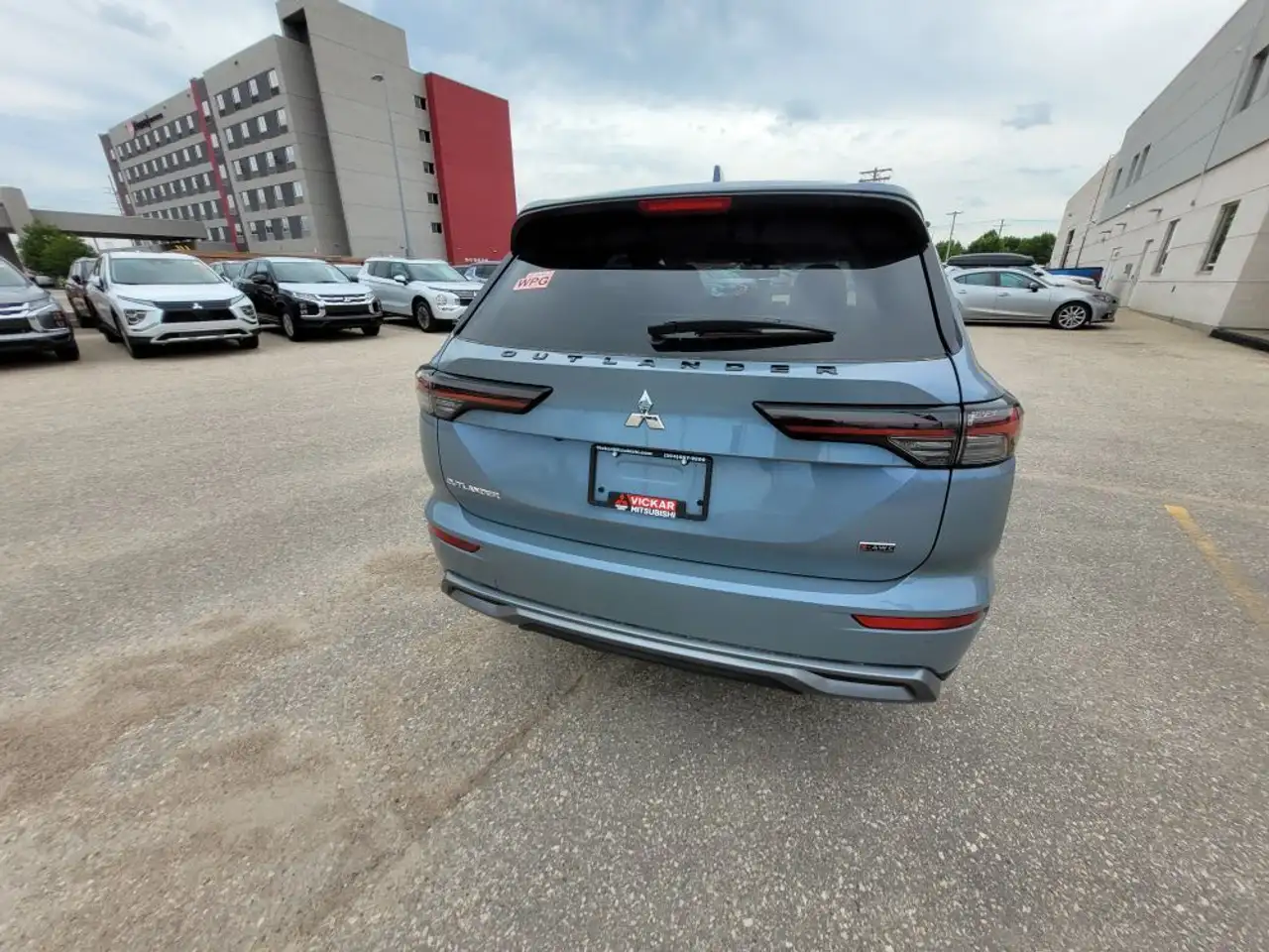 Mitsubishi Outlander снимка Mitsubishi Outlander