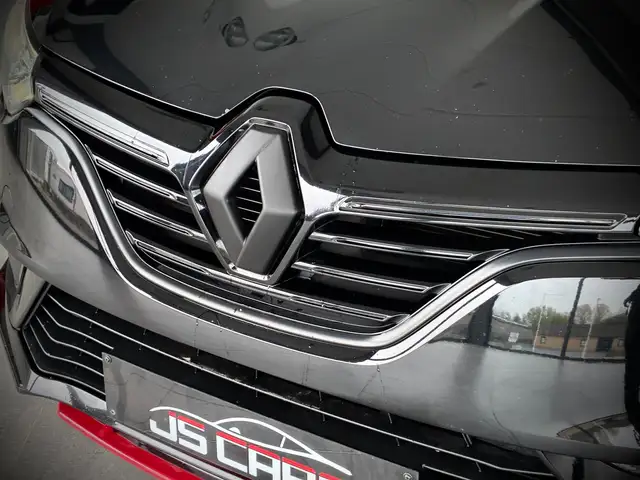 Renault Megane view 4