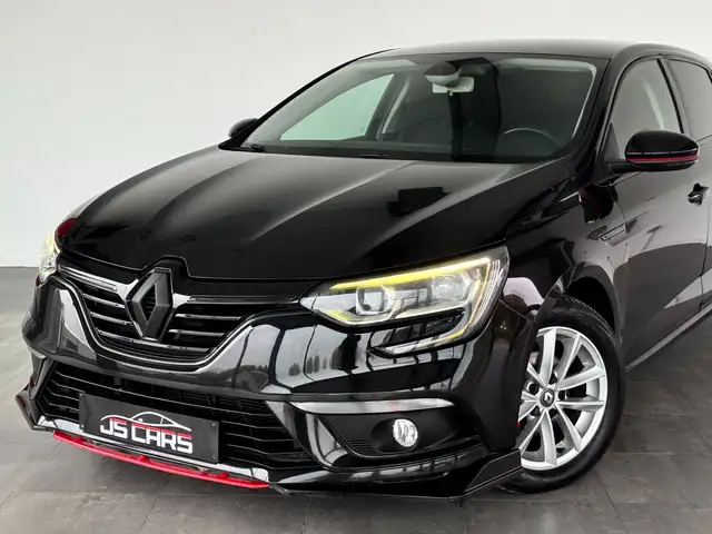 Renault Megane view 2