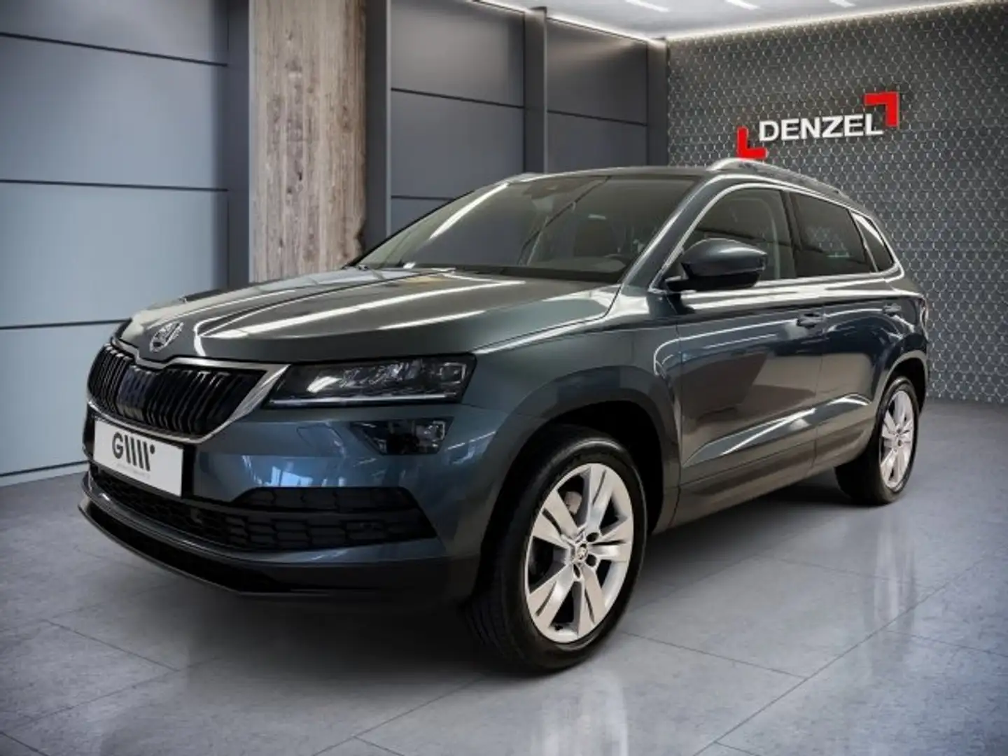 Skoda Karoq 2,0 TDI SCR 4x Grau - 1