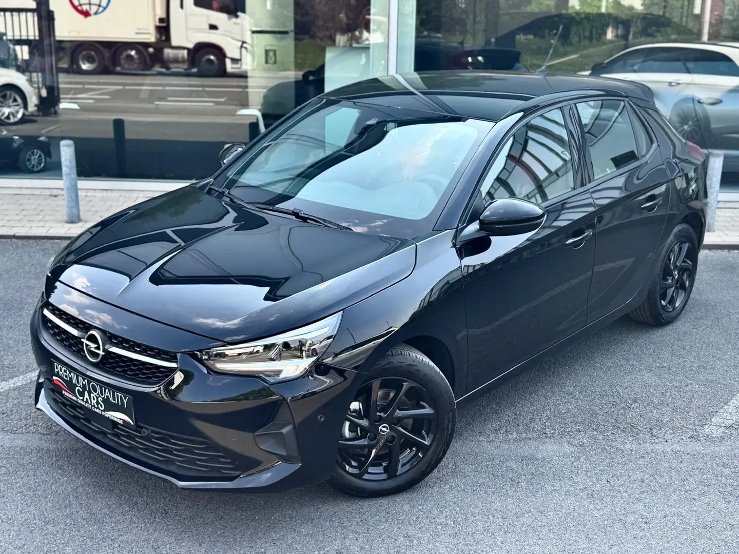 Opel Corsa 1.2Turbo / AUTOMAAT / GS / BLACK / CAM / CARPLAY / Zwart - 2