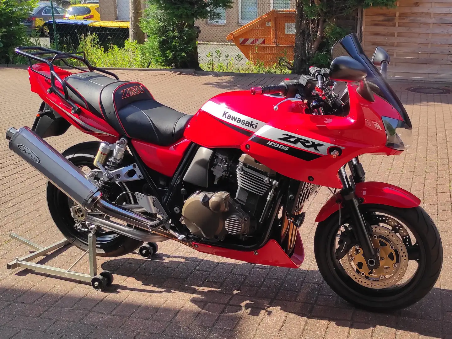 Kawasaki ZRX 1200 Rouge - 2