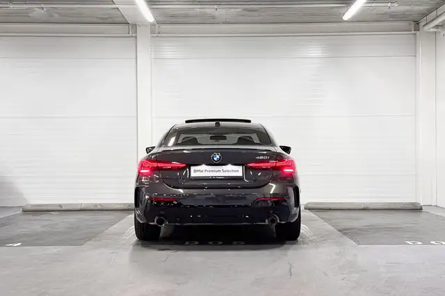 BMW 4 Series view 7