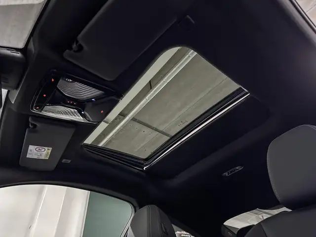 BMW 4 Series view 10