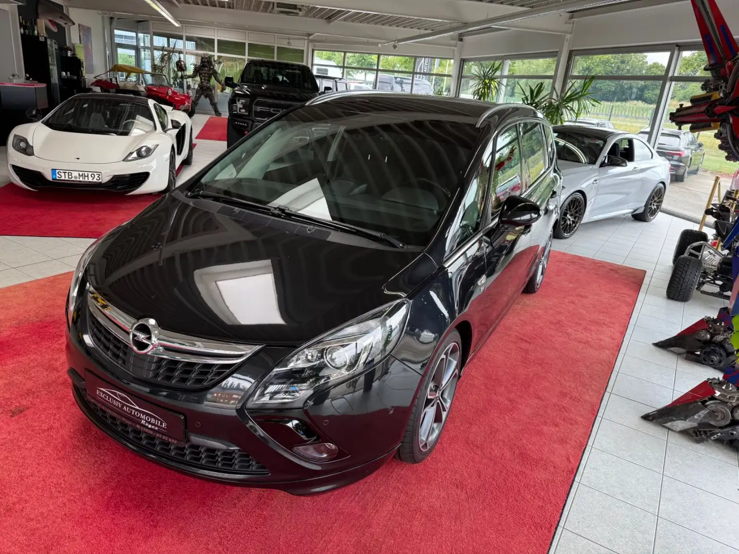 Opel Zafira C Tourer*OPC LINE*Standhzg*AHK*ACC*Sound* Schwarz - 2