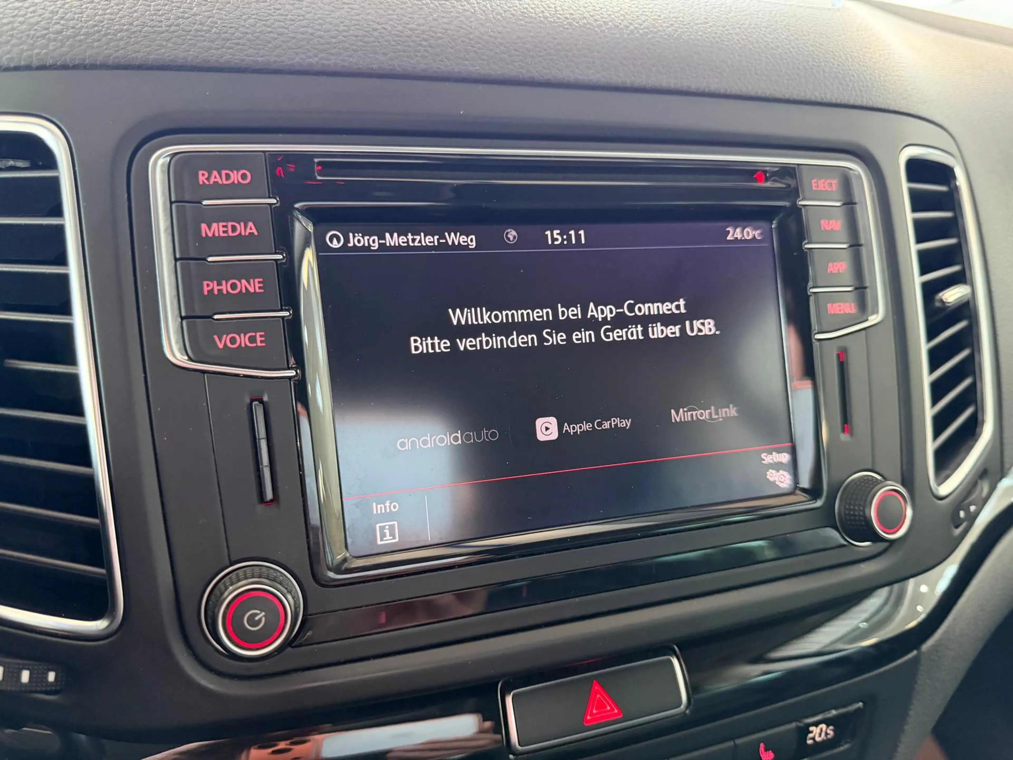 Volkswagen Sharan Highline 2.0TSI DSG 7-Sitzer XEN KAM HIFI — photo 23