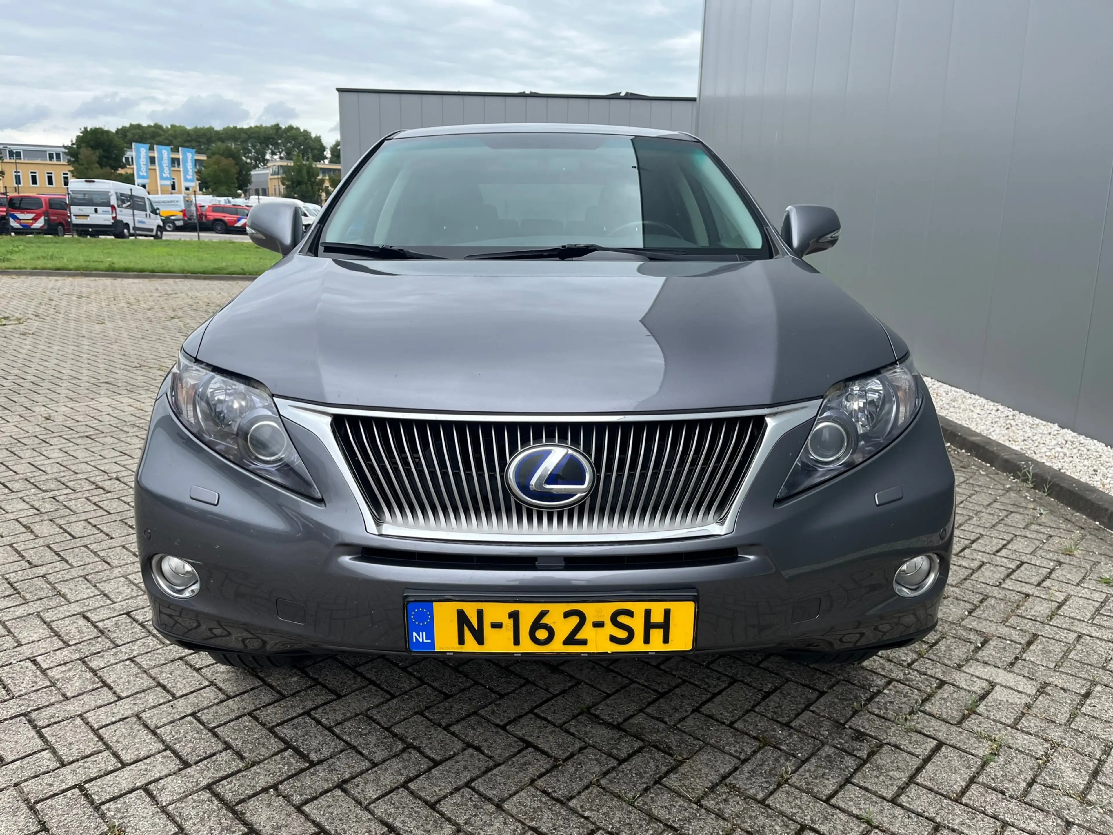 Lexus RX 450h 4WD Tech — photo 14