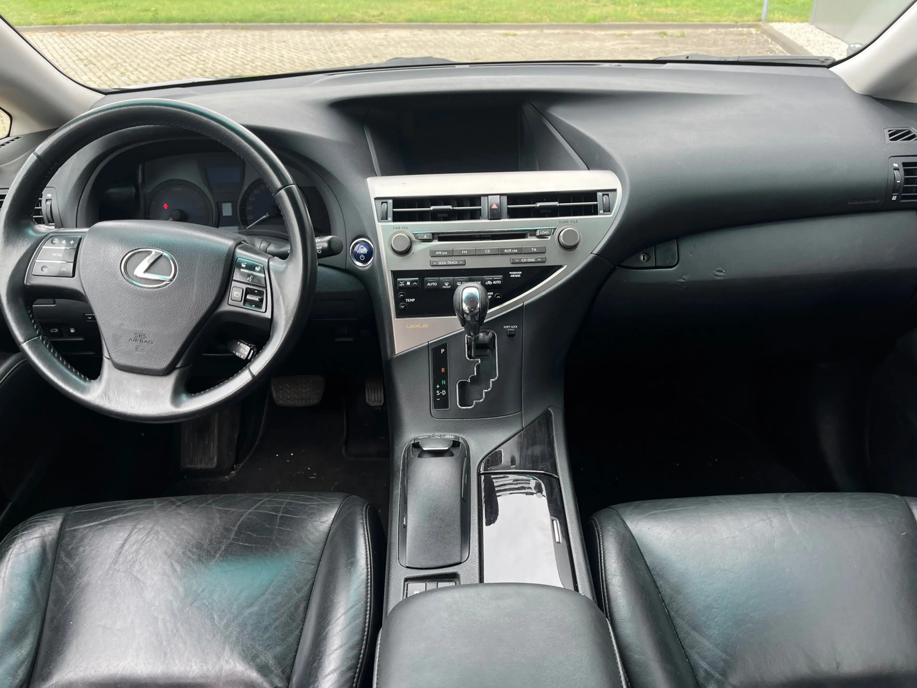 Lexus RX 450h 4WD Tech — photo 6