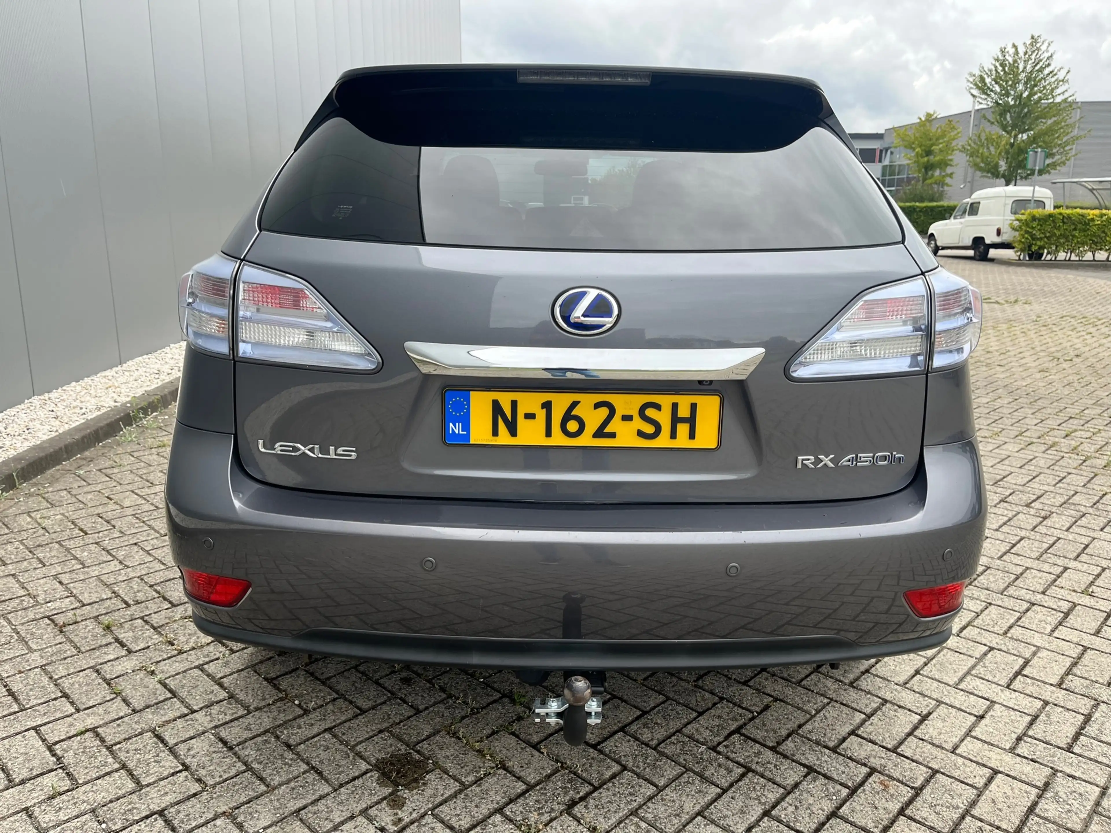 Lexus RX 450h 4WD Tech — photo 10