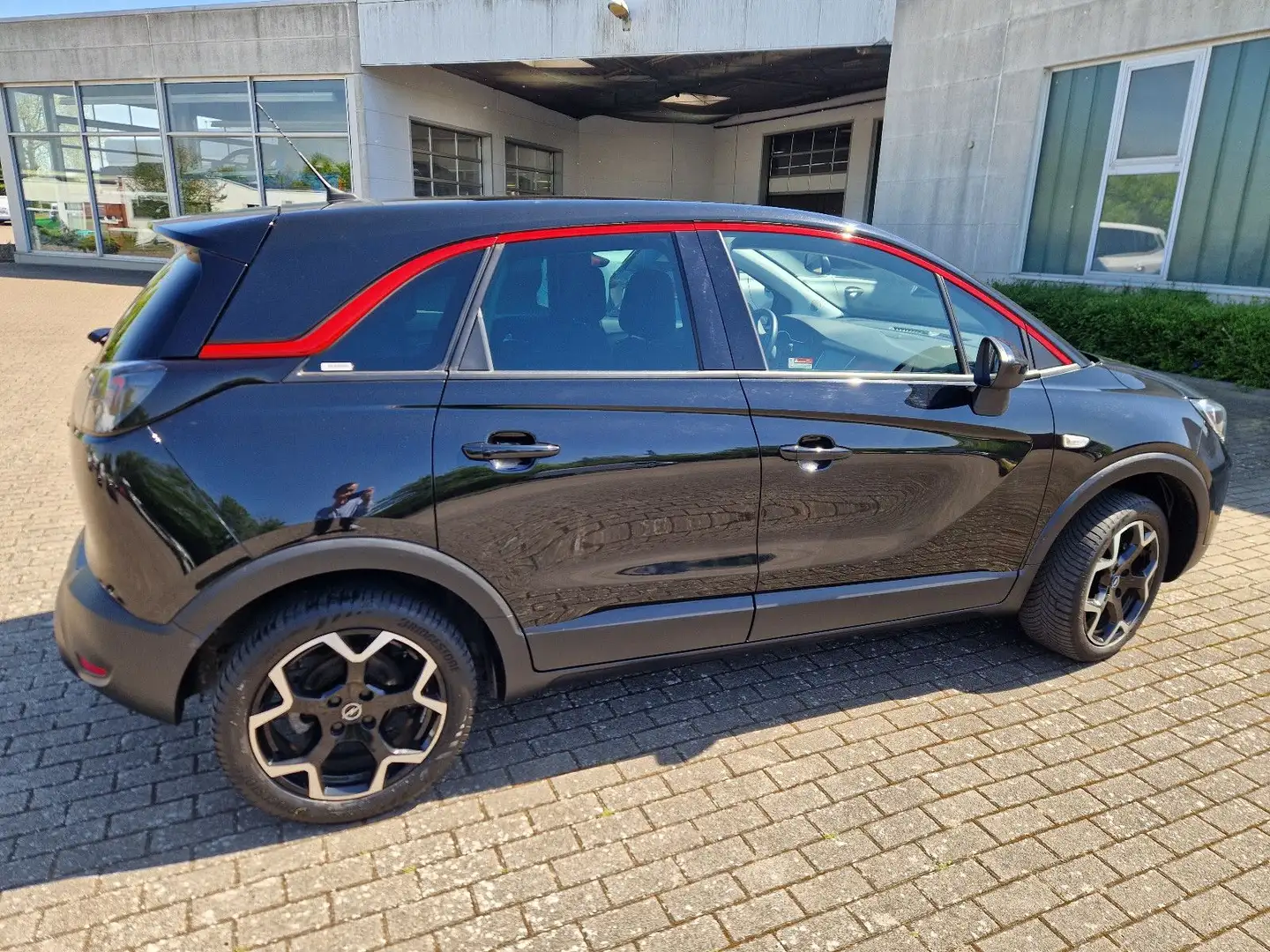 Opel Crossland X GS Line AT Schwarz - 2
