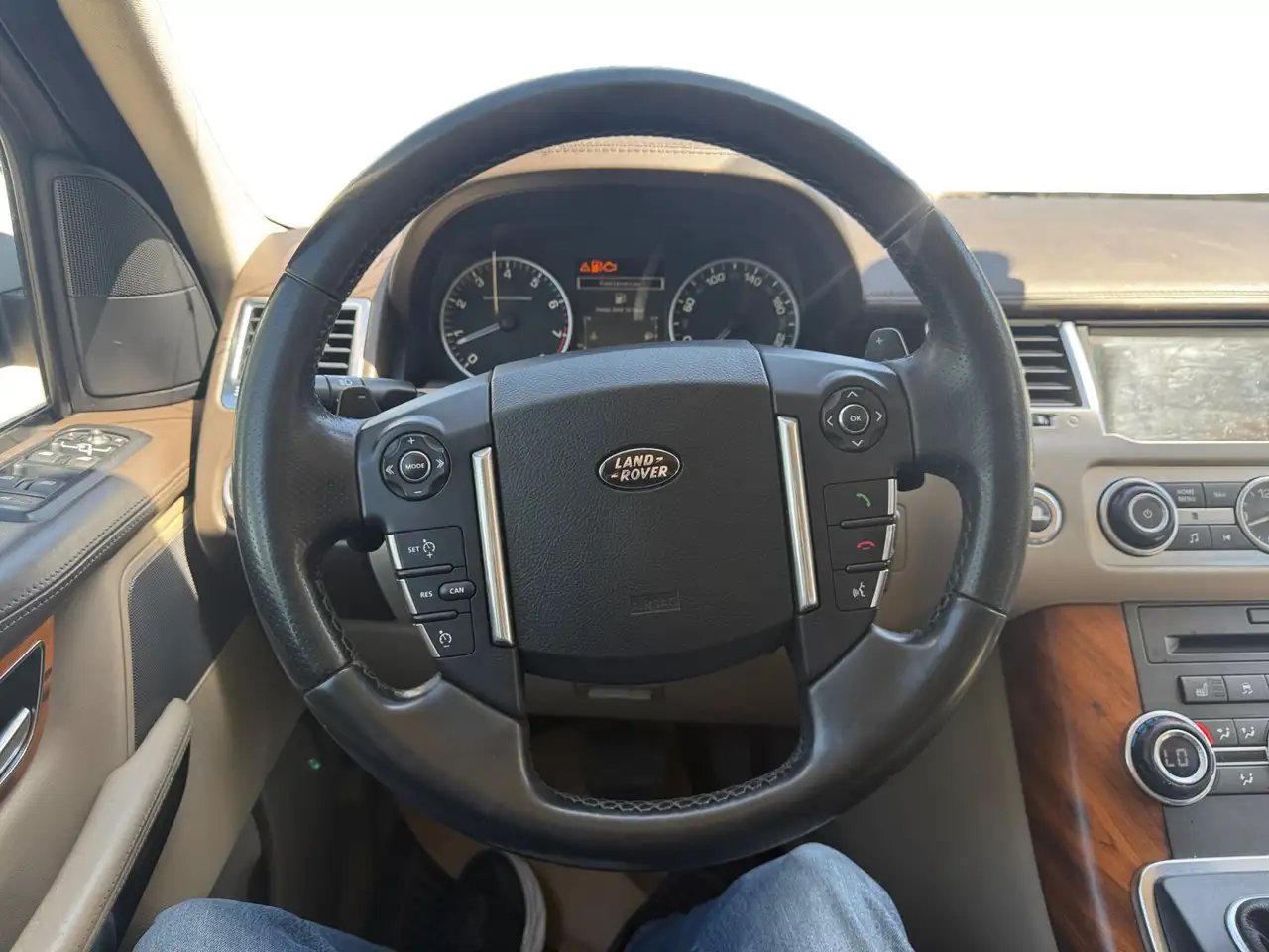 Land Rover Range Rover Sport photo Land Rover Range Rover Sport
