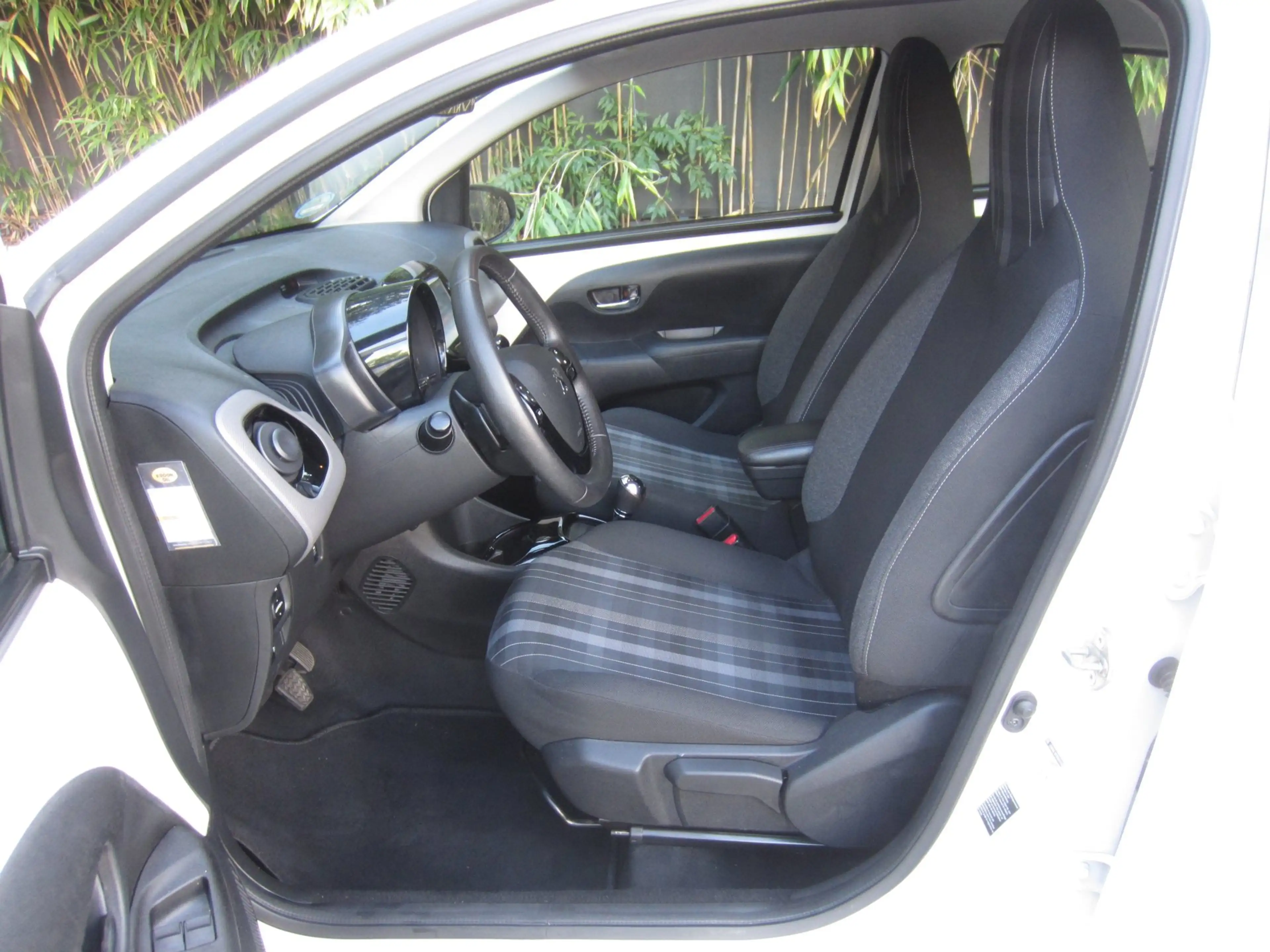 Peugeot 108 1.0 e-VTi Allure 2018 Automaat Airco Led NAP! APK! — photo 14