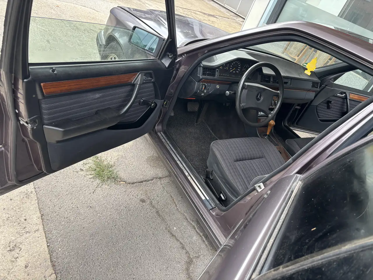Mercedes-Benz E 260 4Matic, foto 3