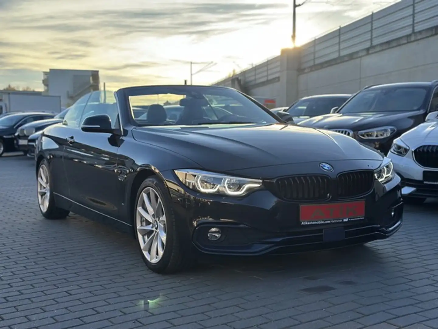 BMW 420 d SPORT LINE CABRIO LED HARMAN KARDON R.CAM Schwarz - 1