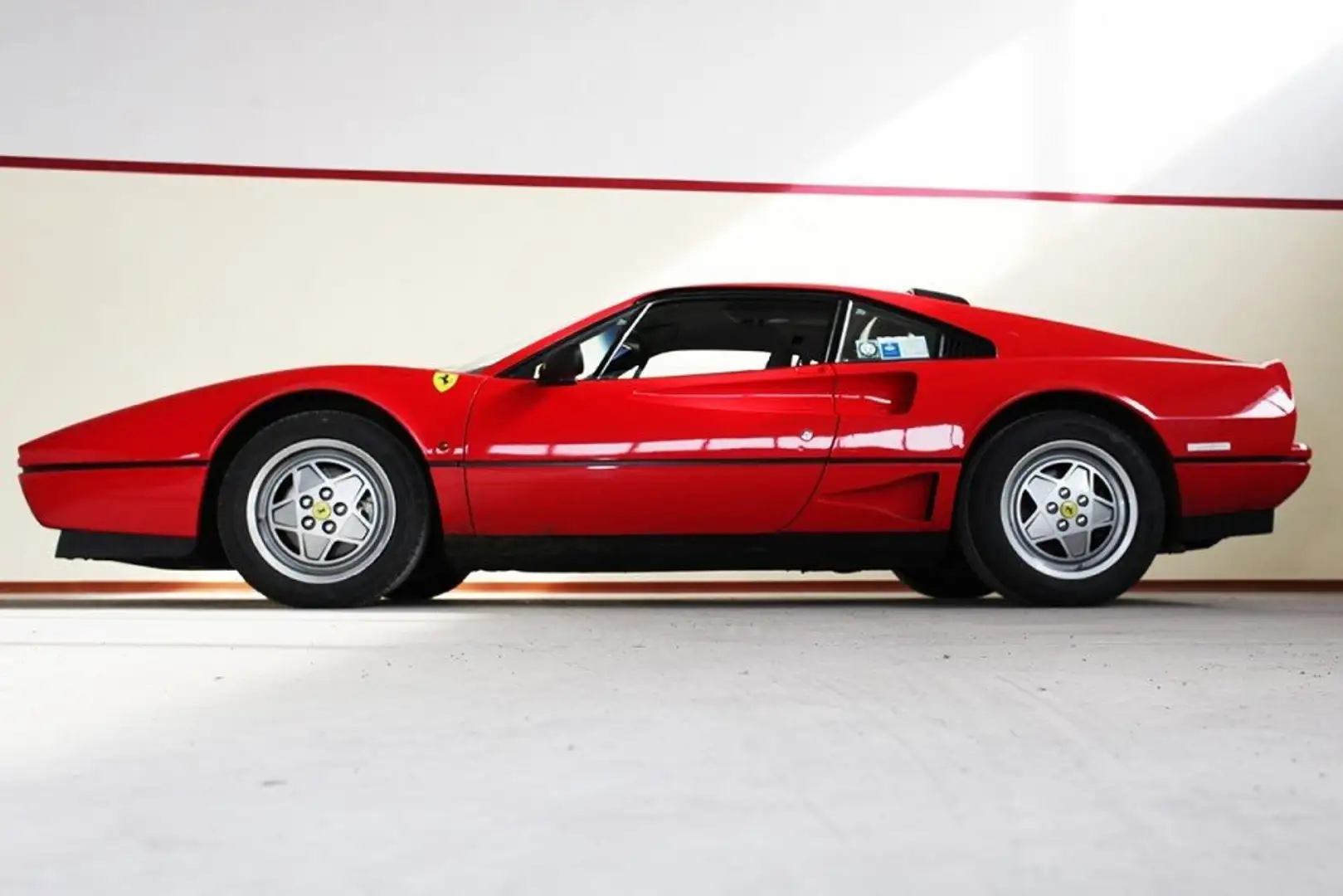 Ferrari 208 GTB TURBO INTERCULER Rood - 1