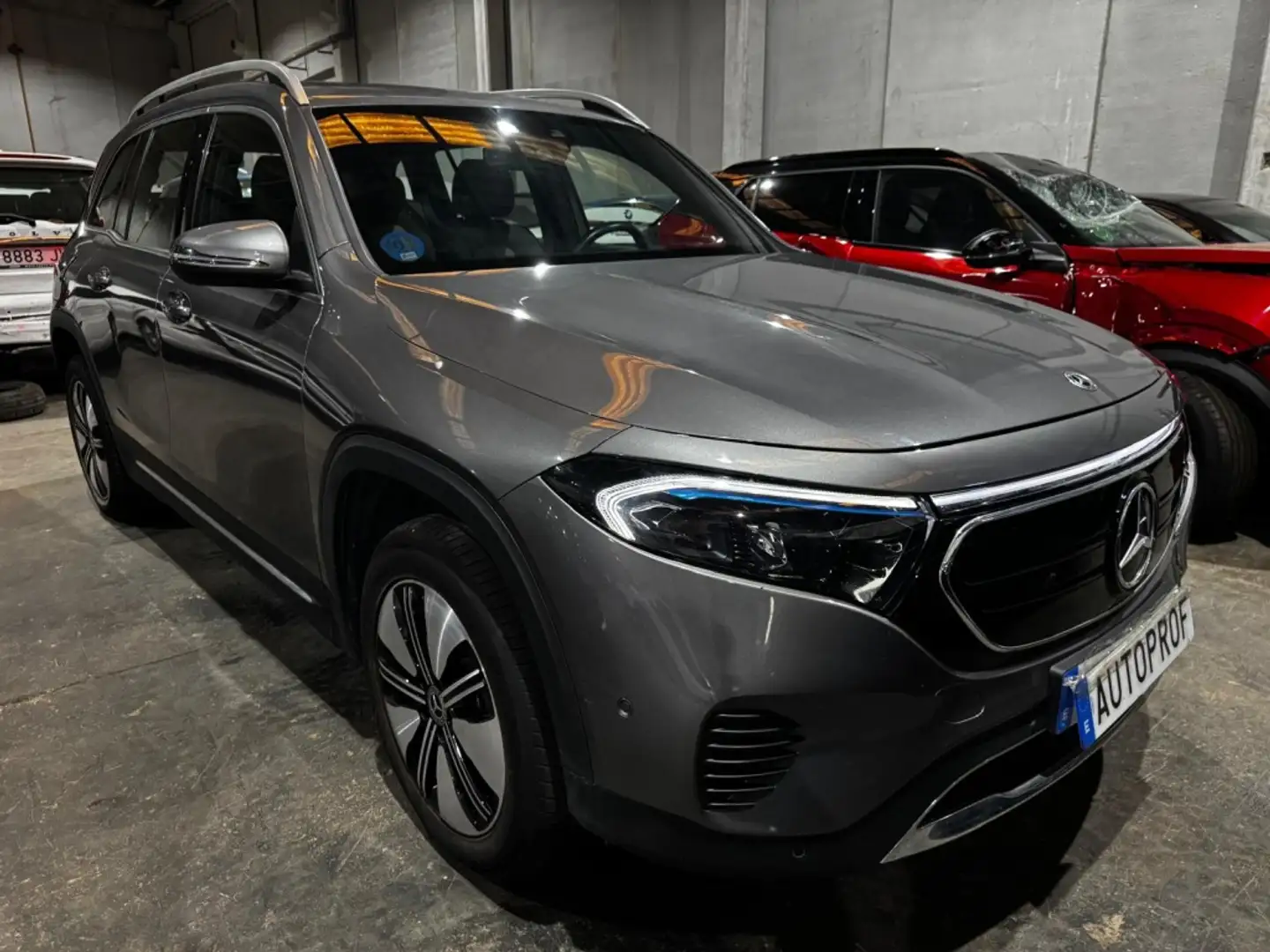 Mercedes-Benz EQB 250 250+ - 2