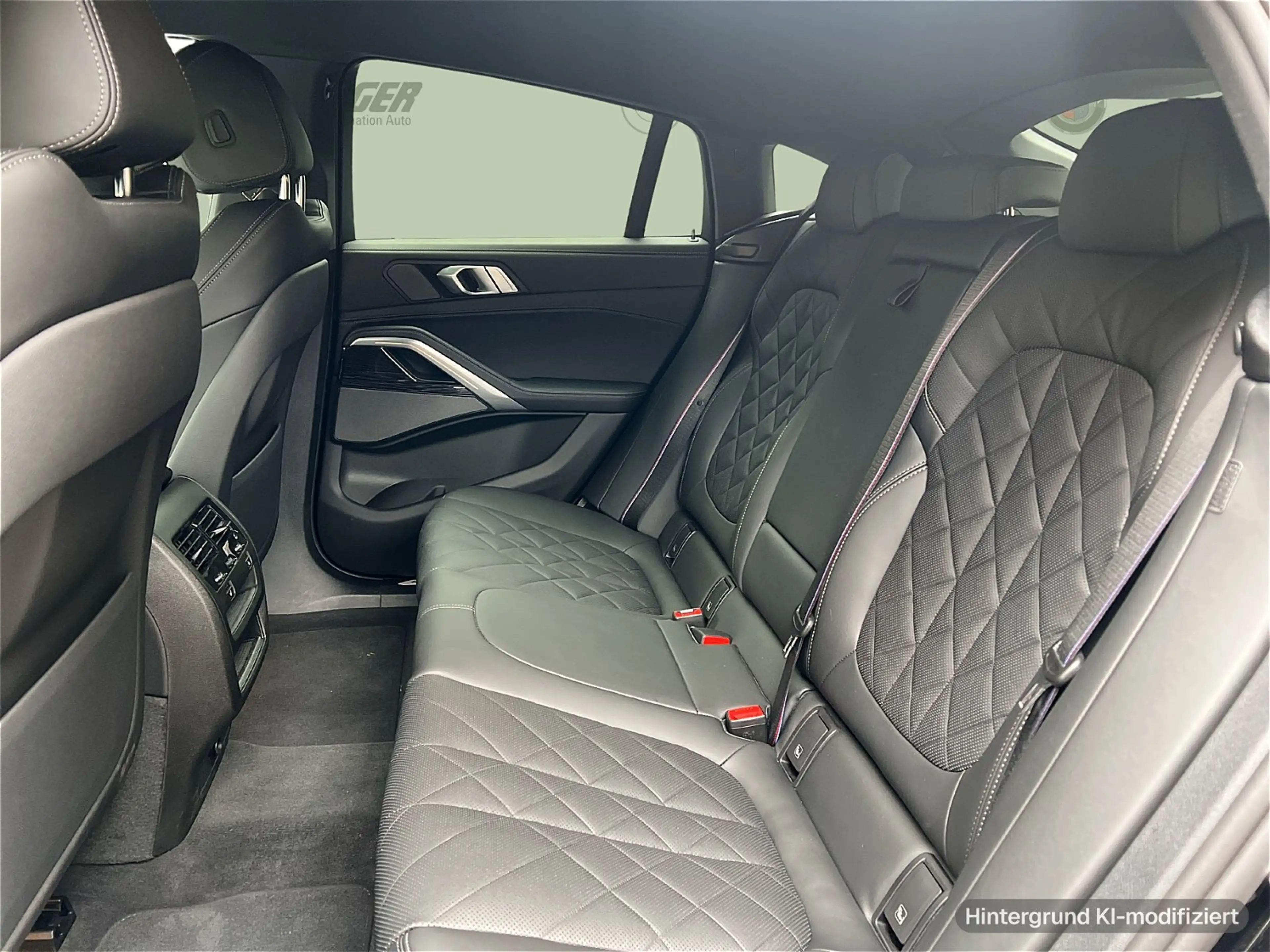 BMW X6 xDrive30d M Sport Pro AHK DA PA Pro HK Standhz — photo 11