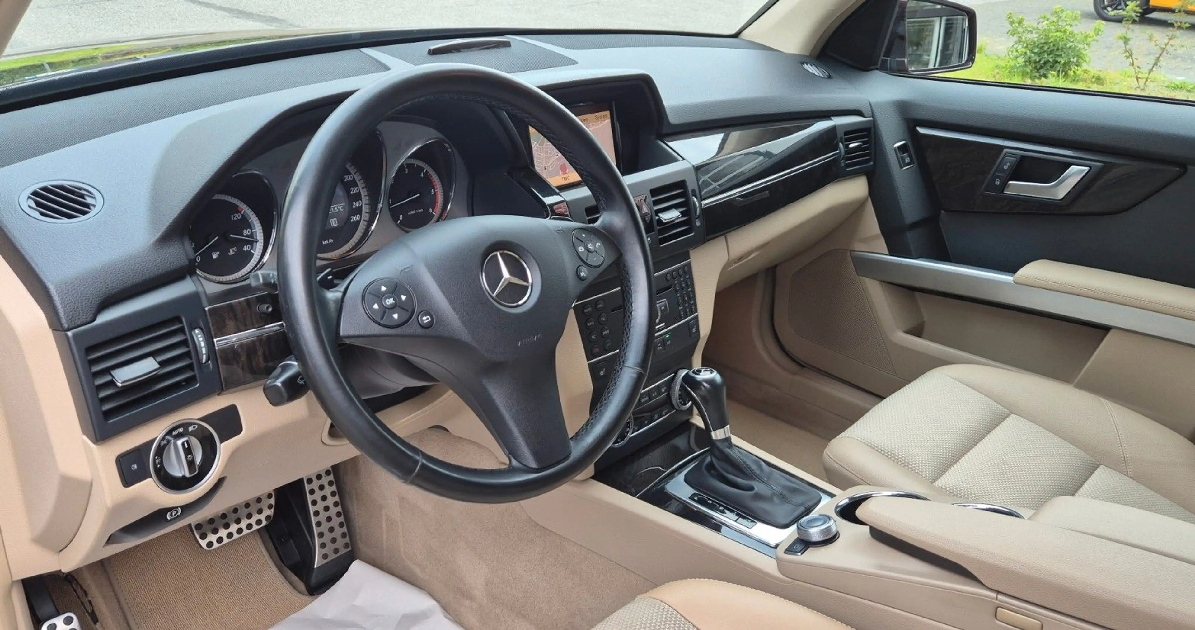 Mercedes-Benz GLK 220 CDI 4Matic/NAVI/LEDER/SHZ/AHK/PDC/XENON — photo 11