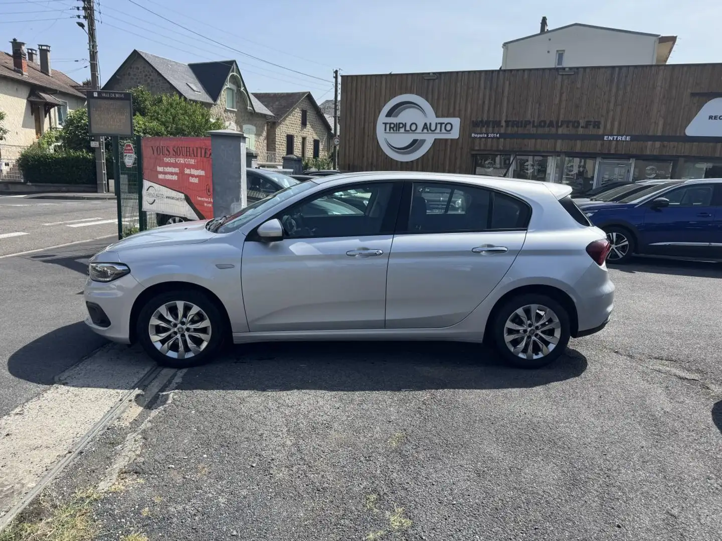 Fiat Tipo 1.6 MultiJet - 120 S\u0026S Lounge Gps + Camera AR Gris - 2