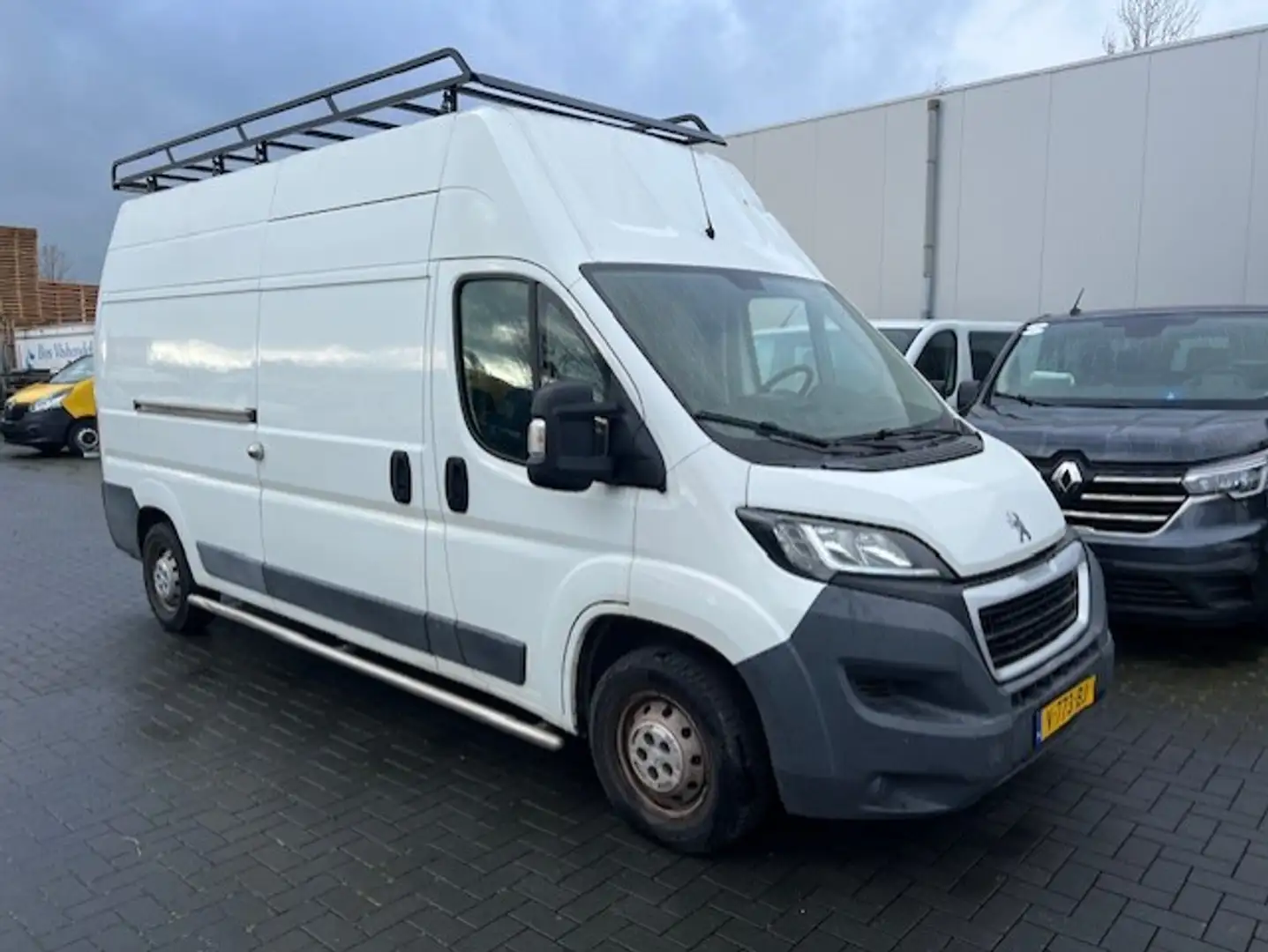 Peugeot Boxer 335 2.0 BlueHDI 96KW L3H3 MAXI AIRCO KLIMA EURO6 Wit - 1