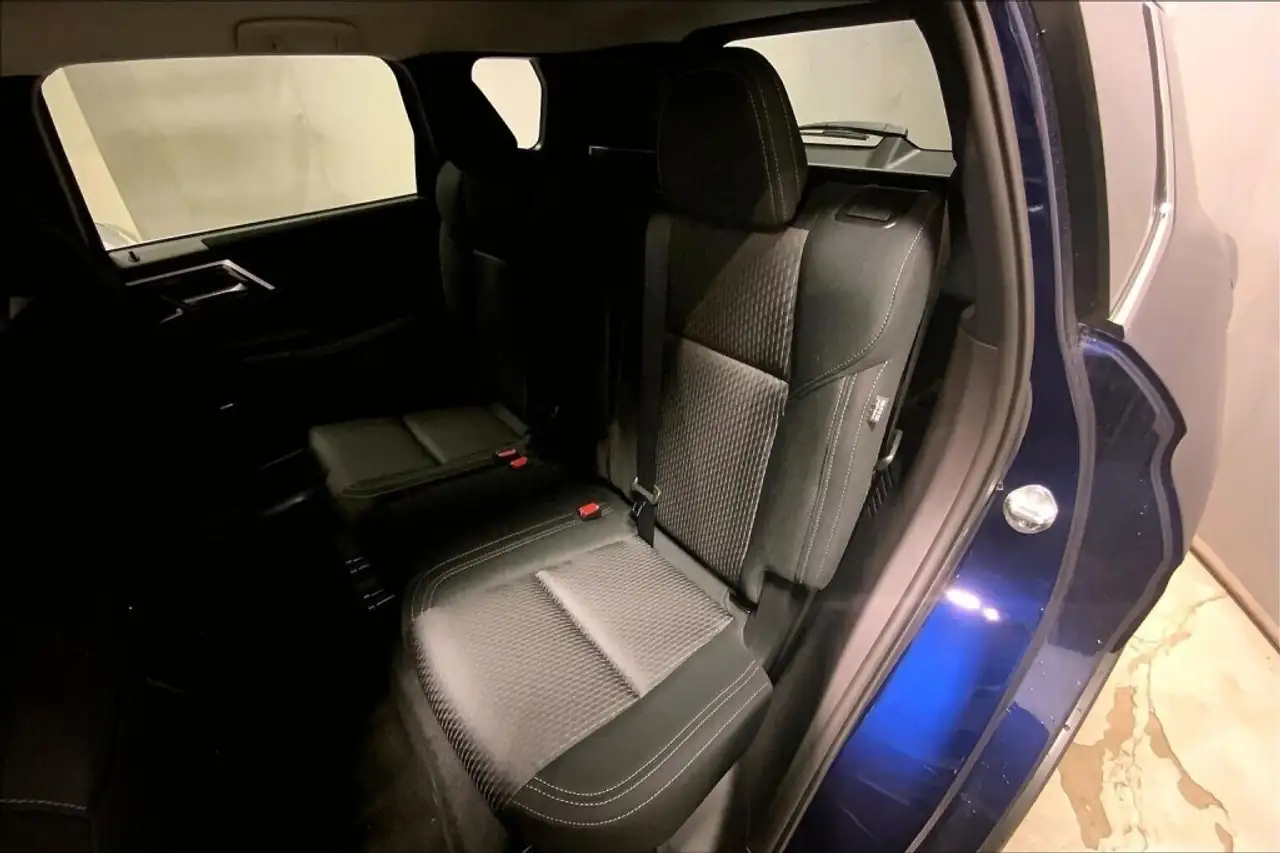 Mitsubishi Outlander снимка Mitsubishi Outlander