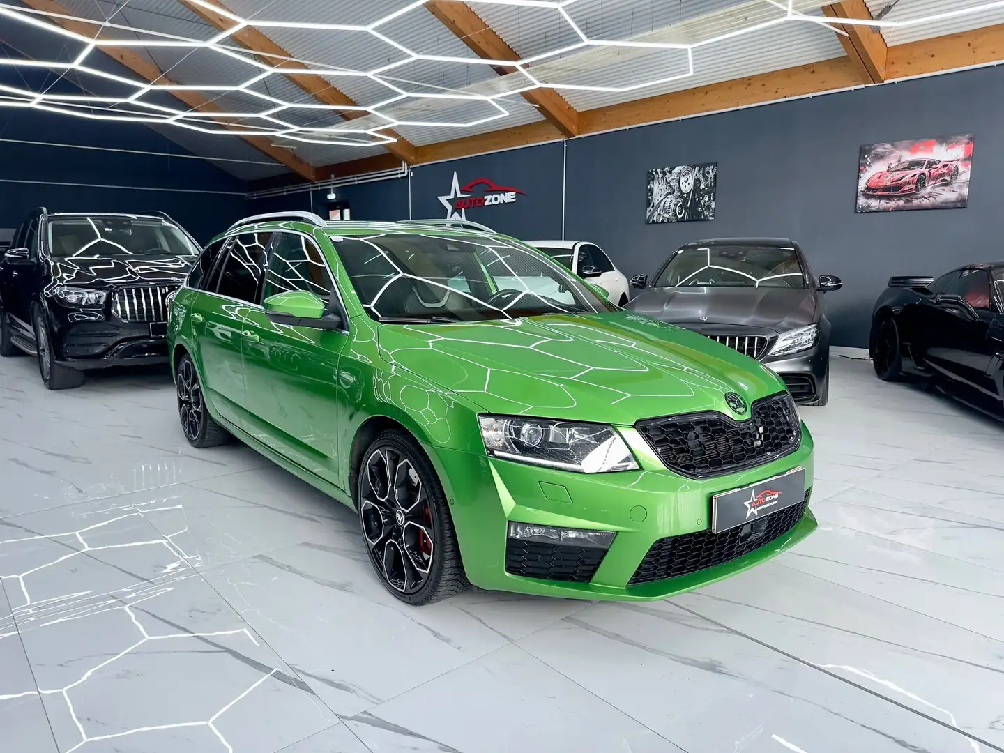 Skoda Octavia RS 2,0 TSI Green tec DSG   390PS Grün - 1