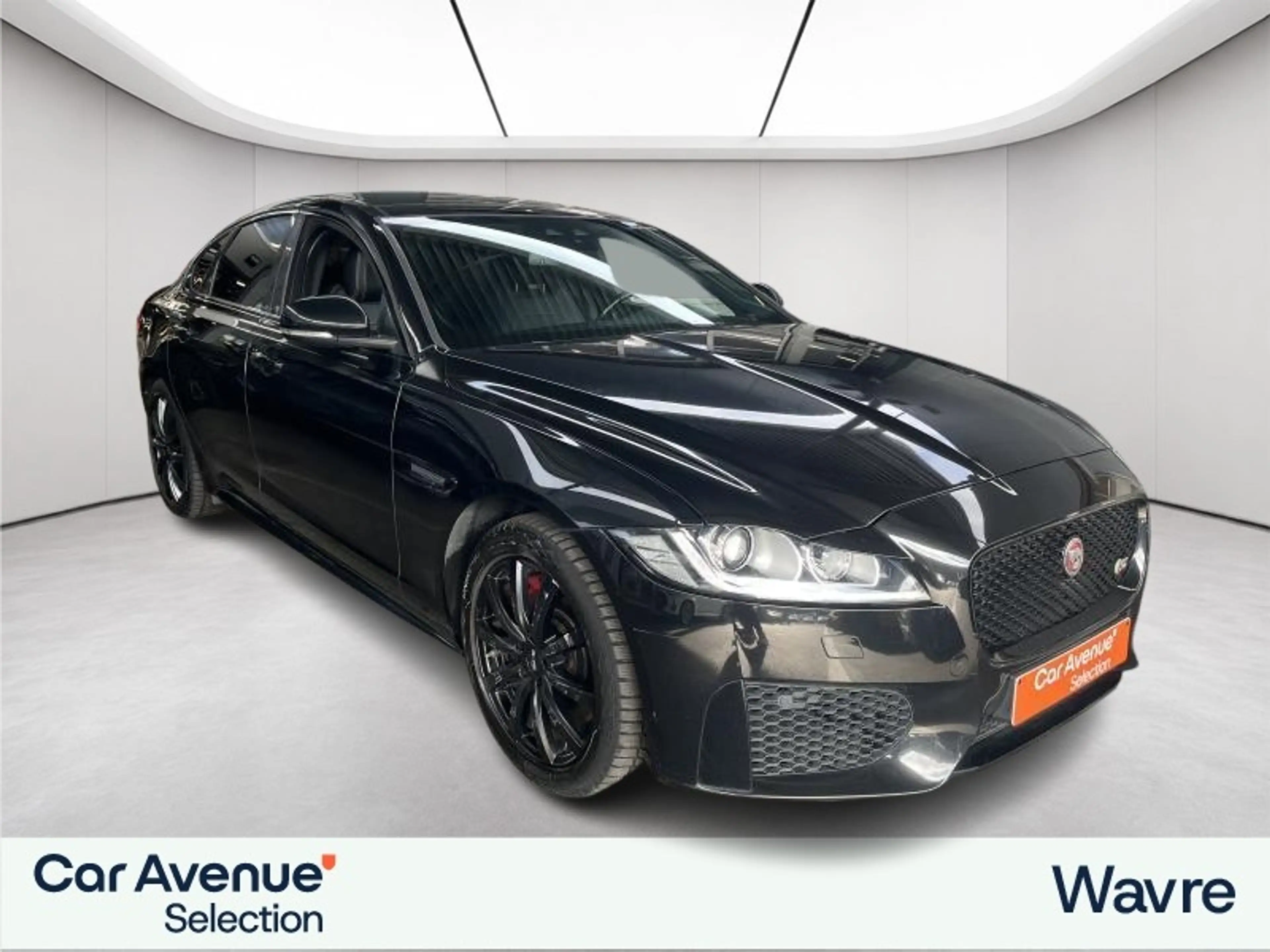 Jaguar XF 3.0 380 V6 A/TS — photo 4