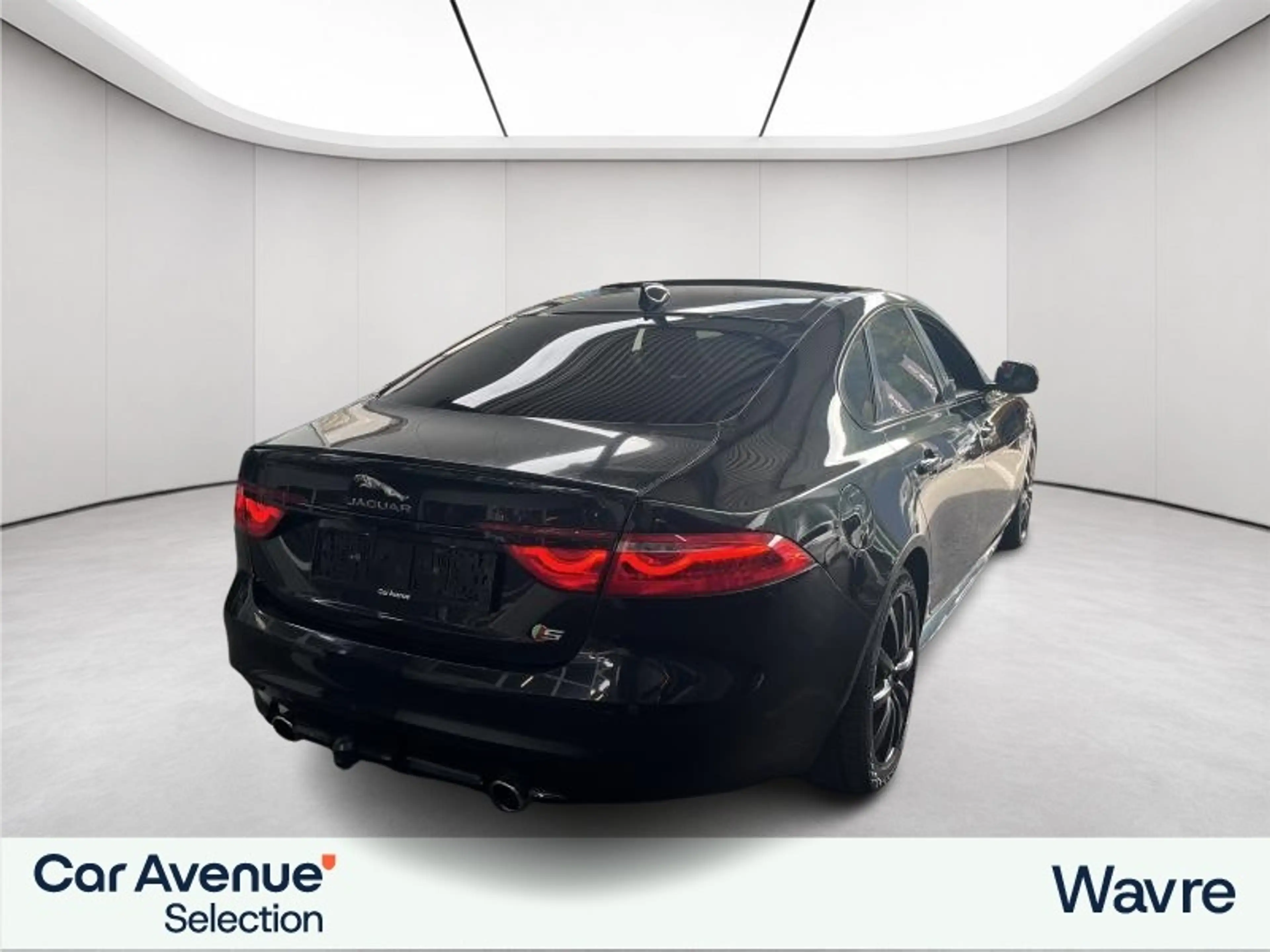 Jaguar XF 3.0 380 V6 A/TS — photo 7