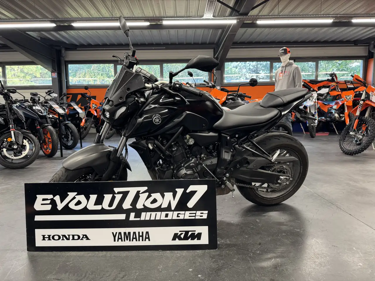 Yamaha MT-07